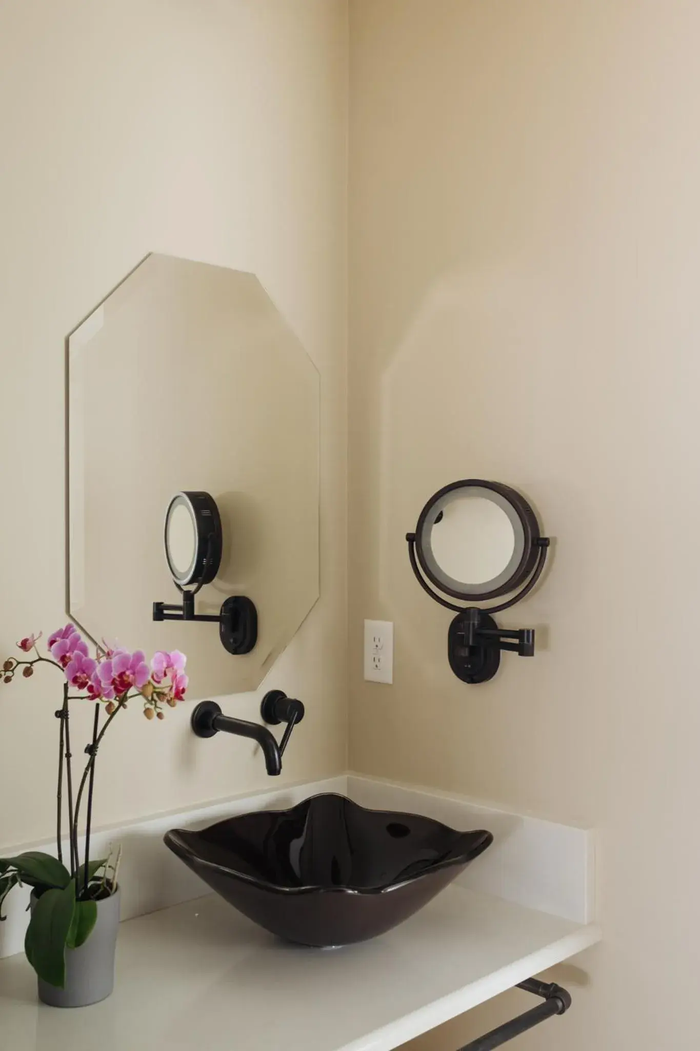 Suite with Mountain View in The Barn B&B Walla Walla Suite with Mountain View in The Barn B&B Walla Walla