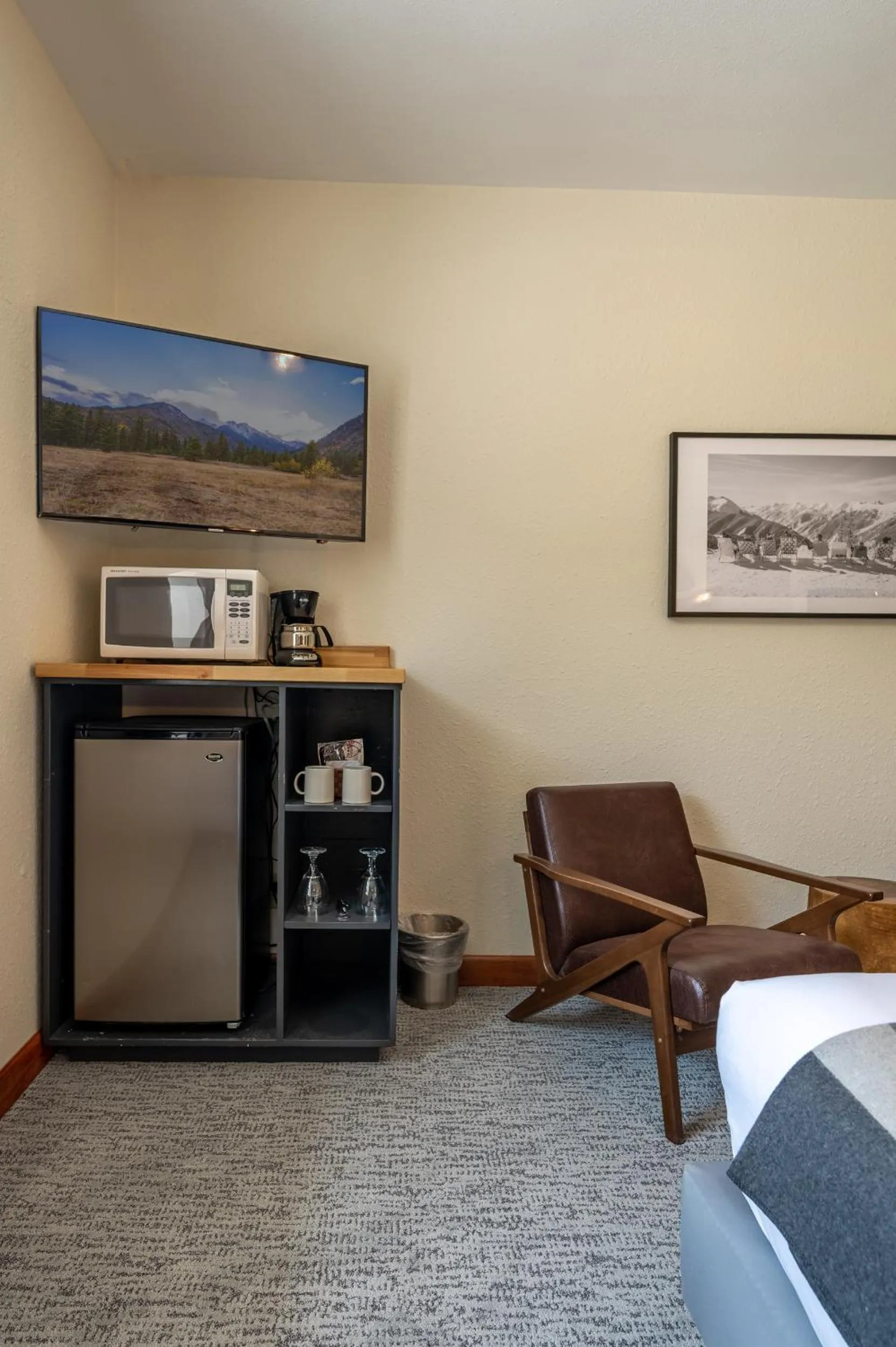 TV and multimedia in Hotel Leavenworth