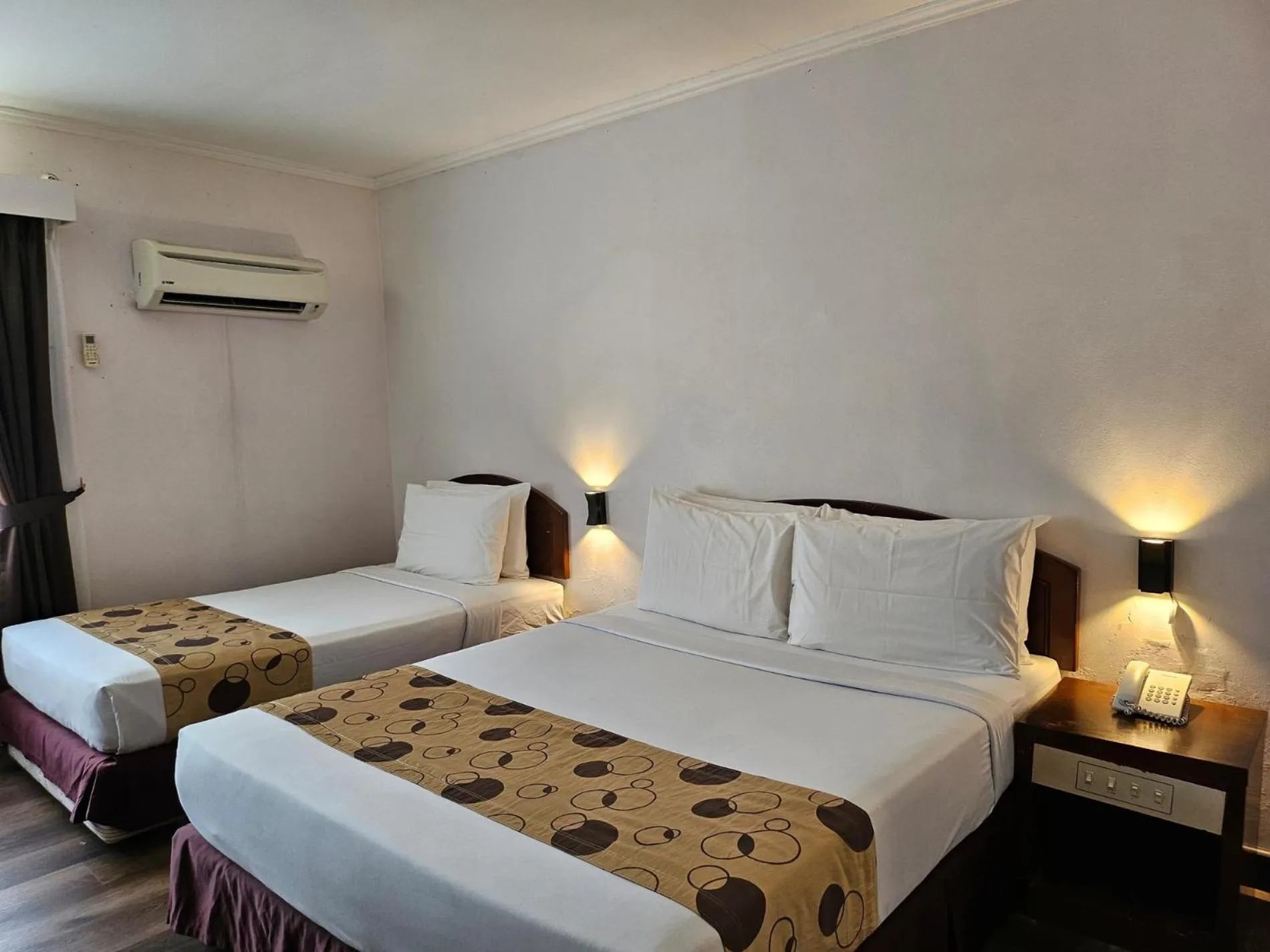 Family Room (3 Adults) in Hotel Seri Malaysia Port Dickson