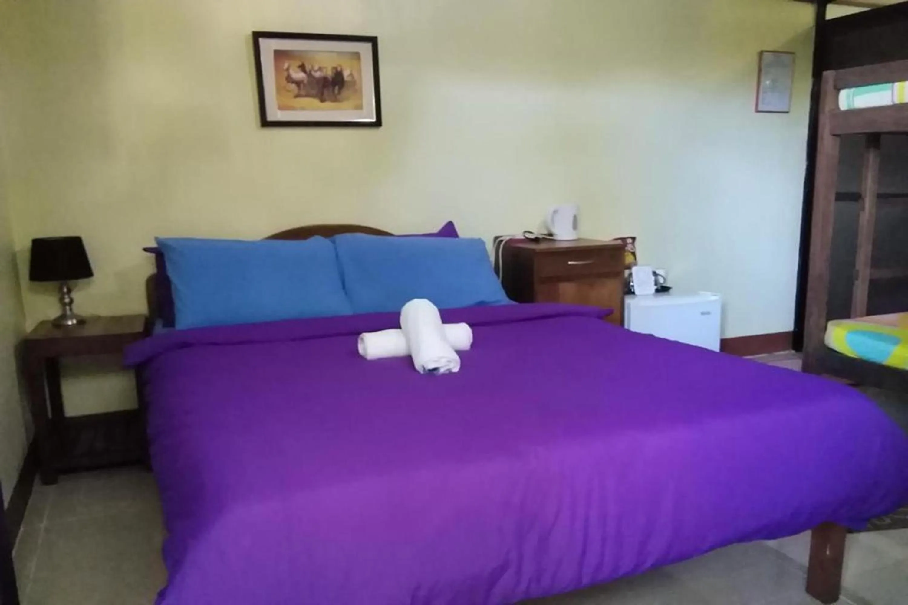 Photo of the whole room, Bed in Citadel Bed and Breakfast