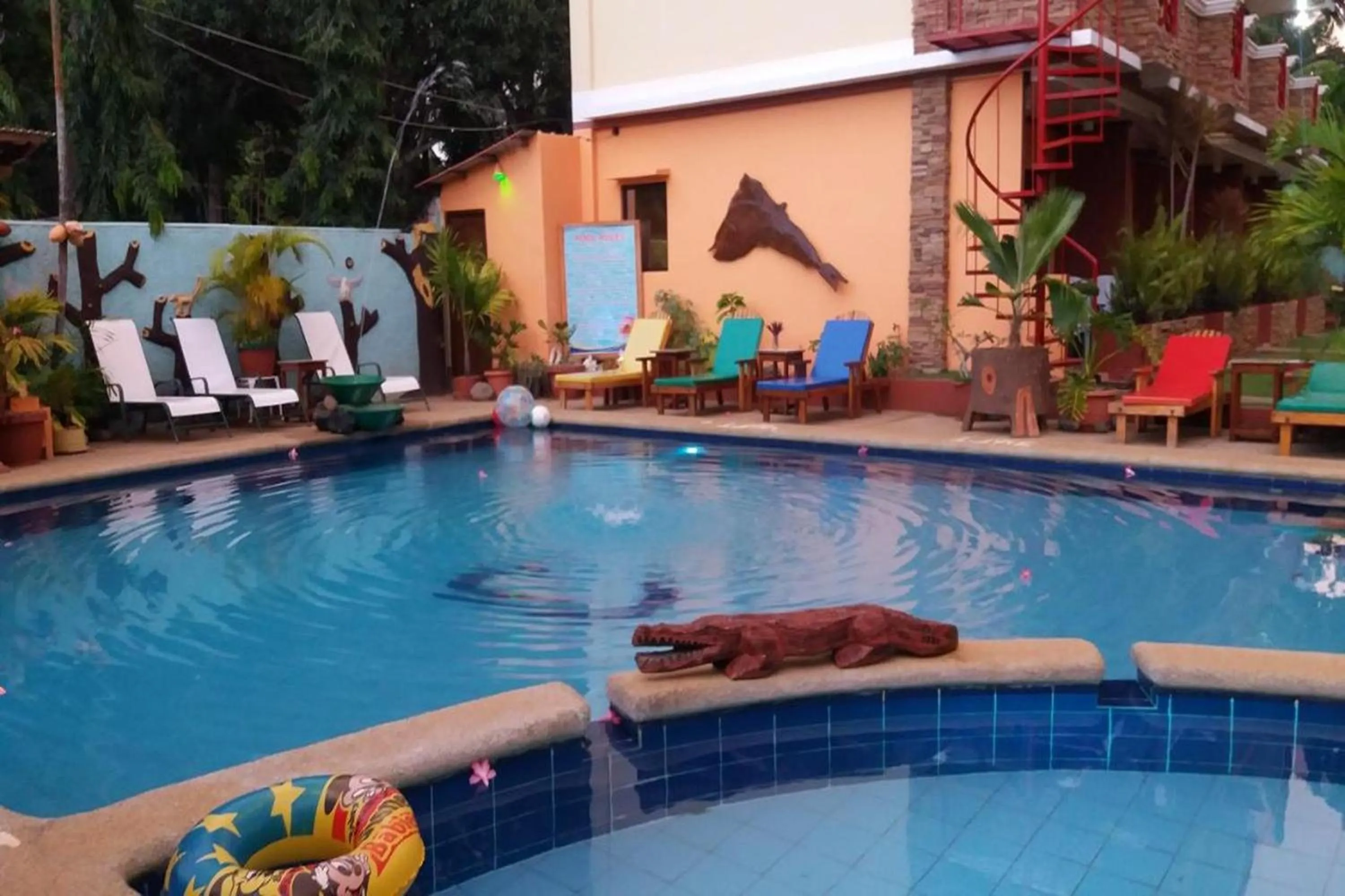 Swimming pool in Citadel Bed and Breakfast