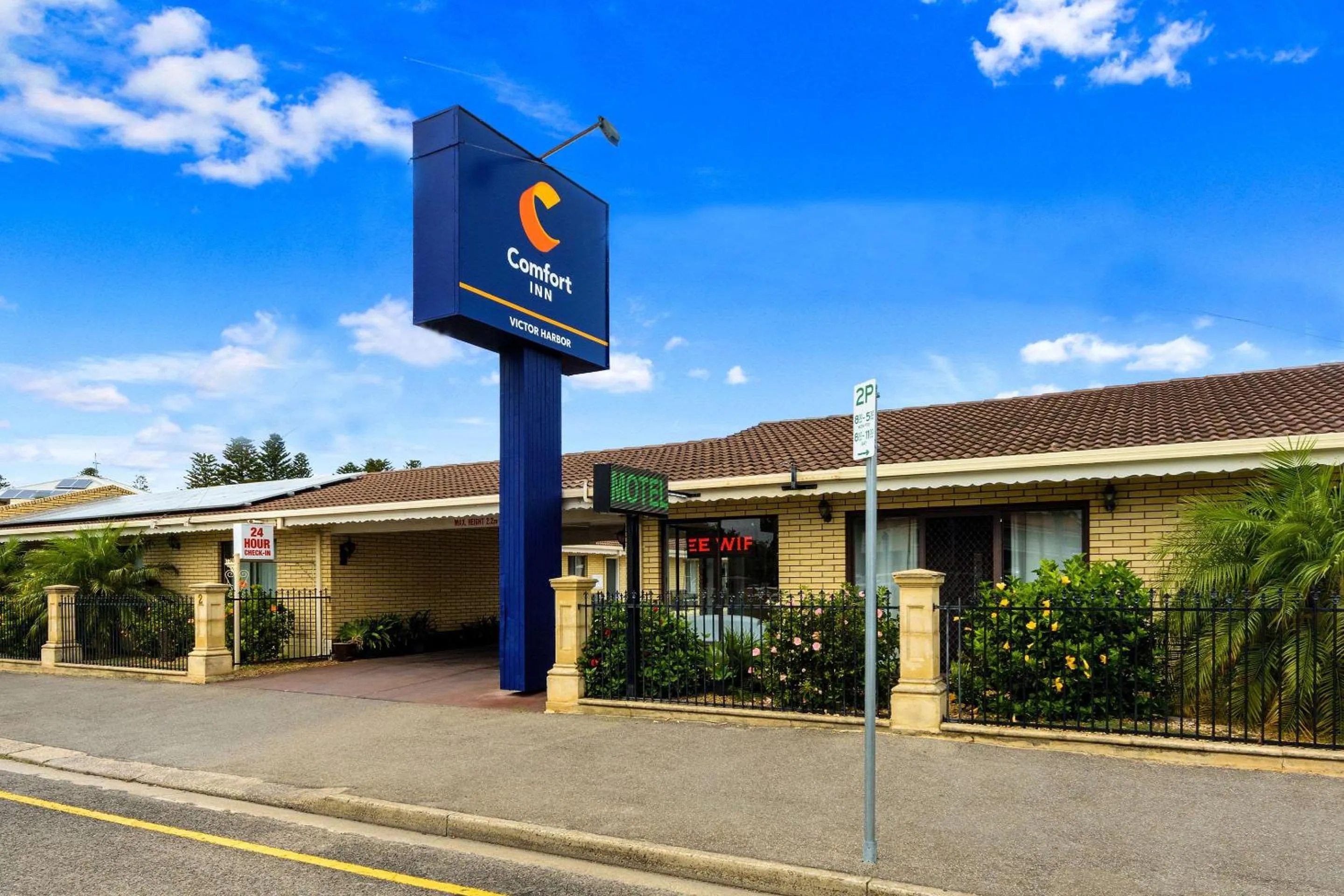 Property Building in Comfort Inn Victor Harbor