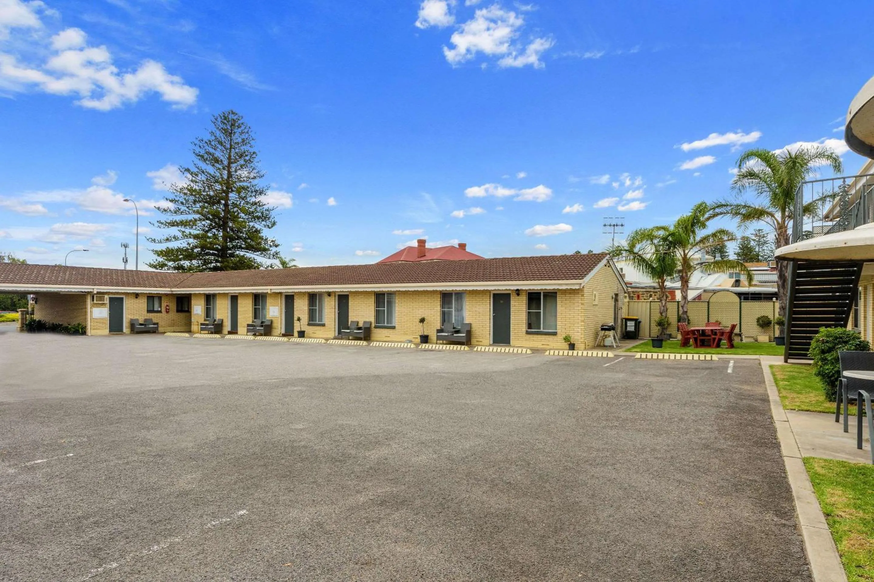 Property Building in Comfort Inn Victor Harbor