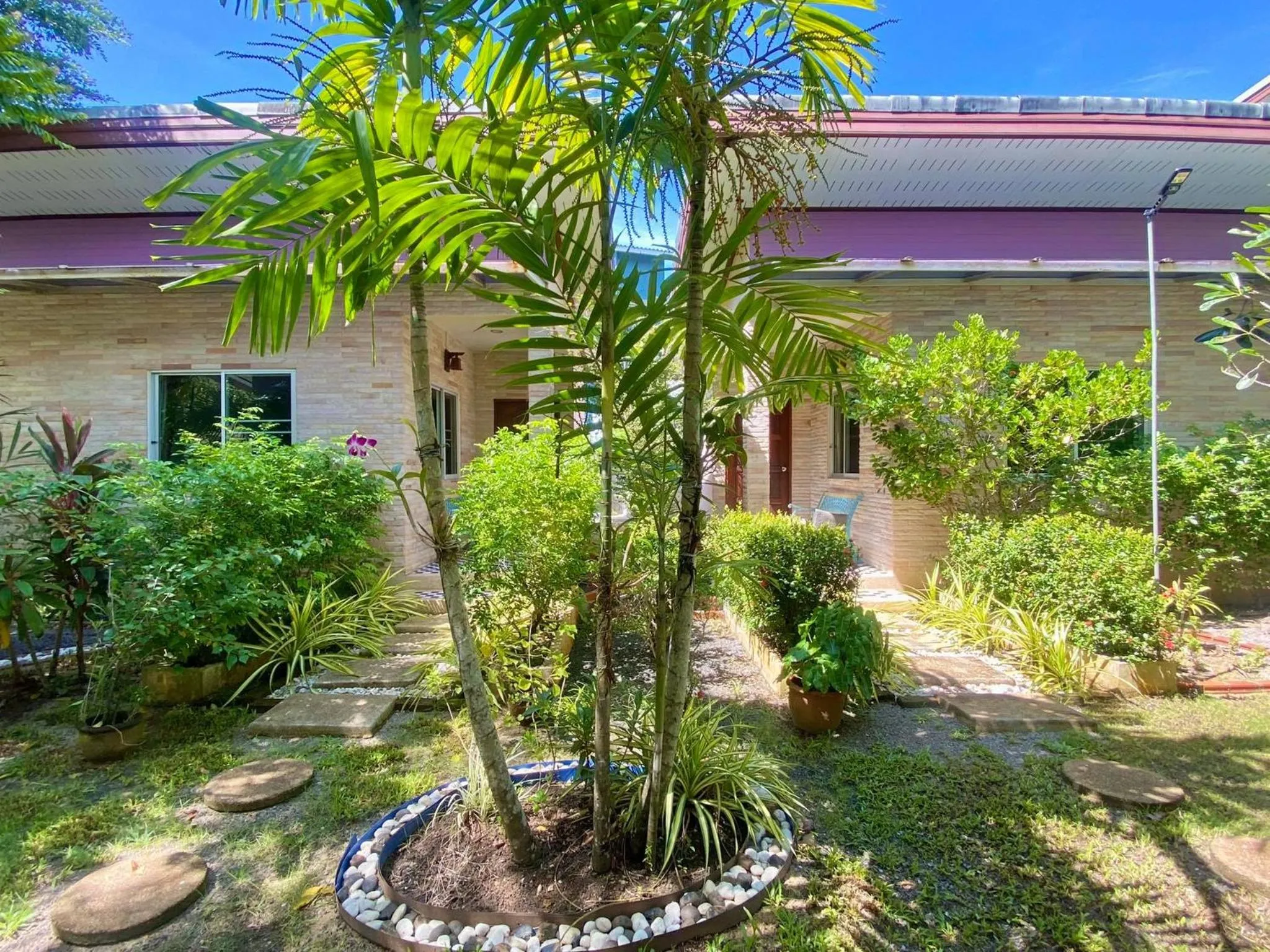 Garden view in Canal Resort