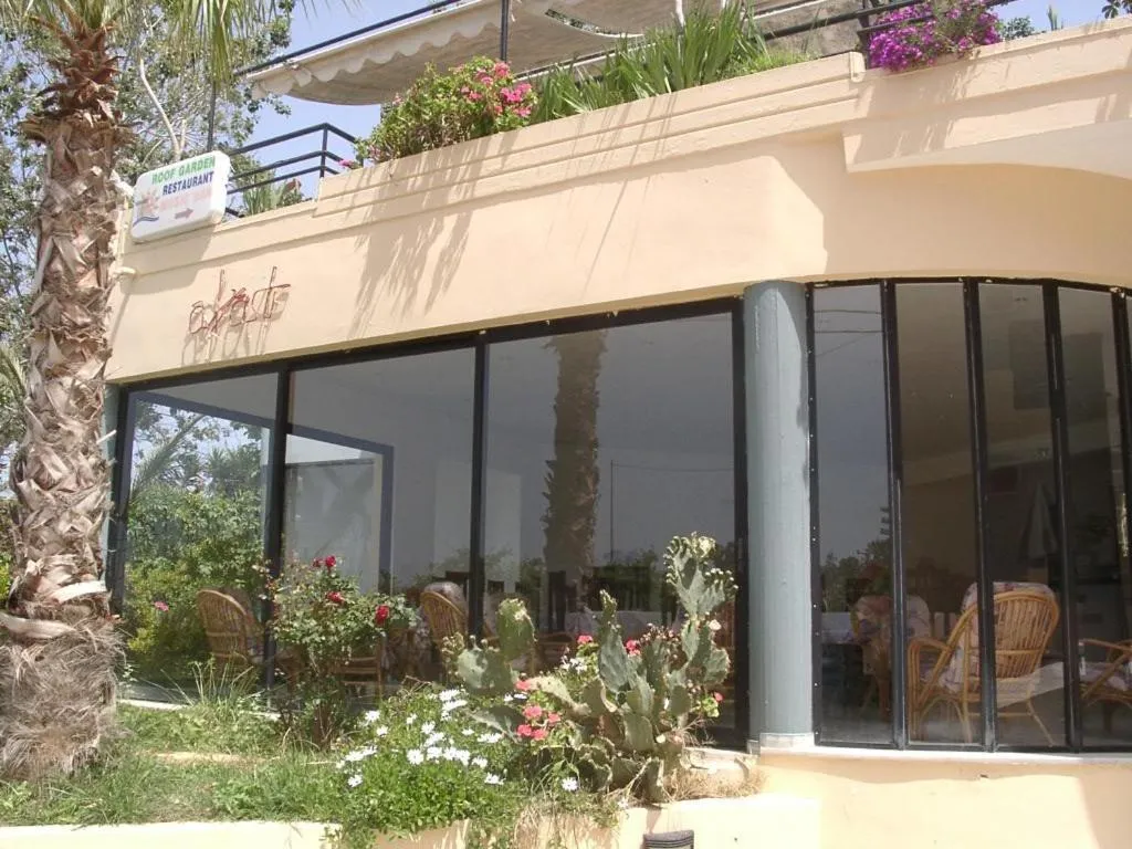 Facade/entrance in Akasti Hotel