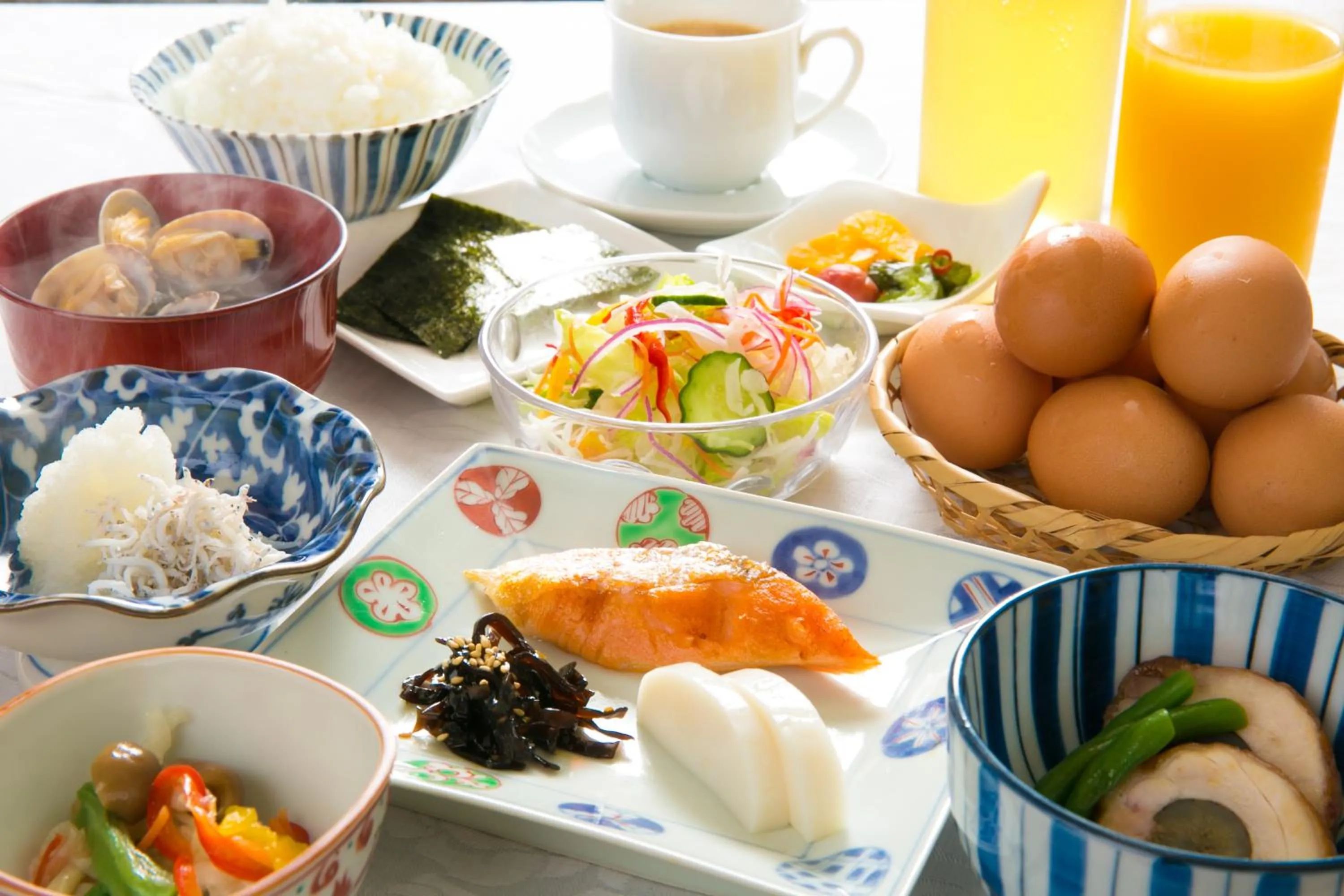 Breakfast in Hotel Meijiya