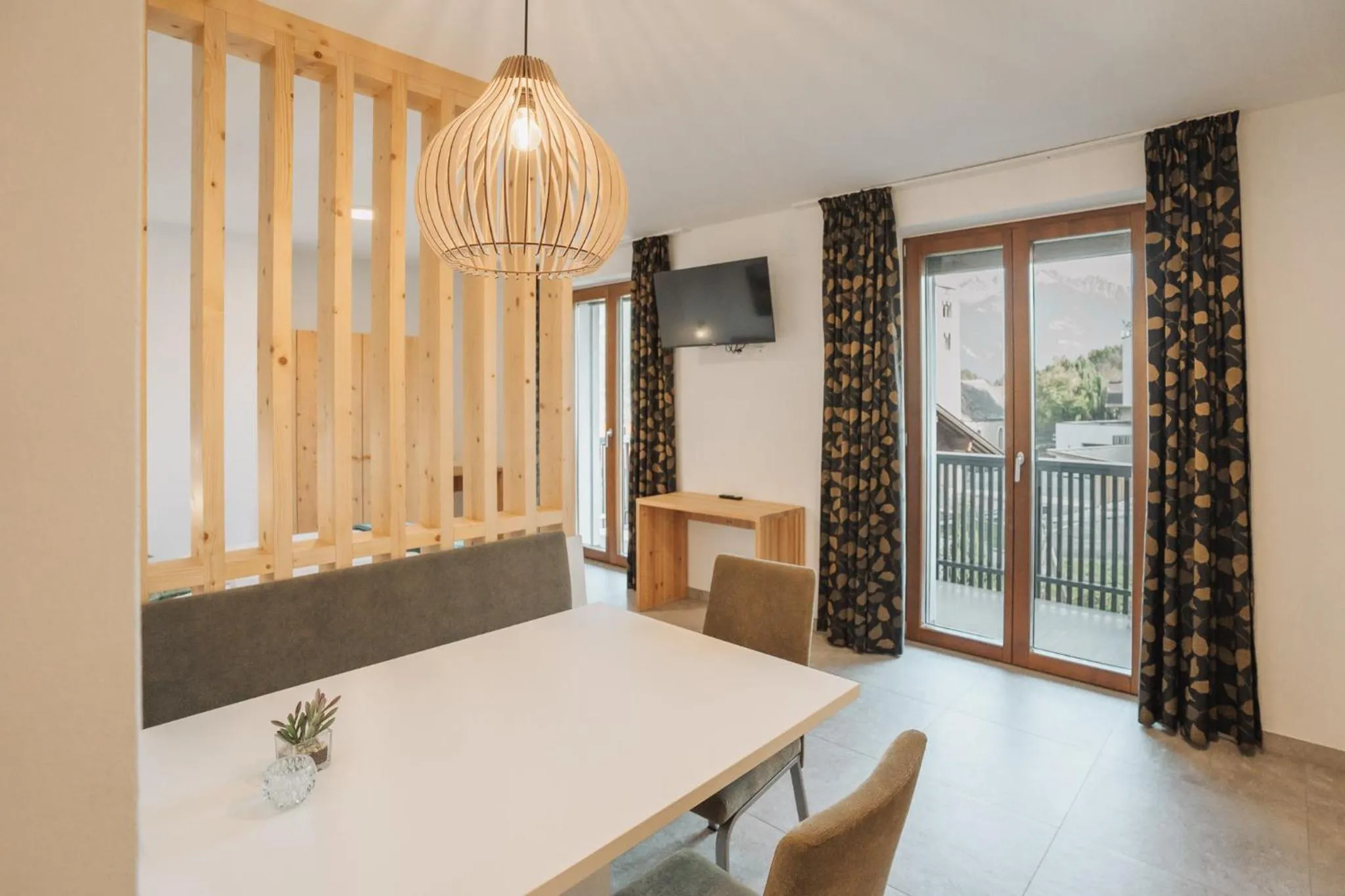 Photo of the whole room in Residence Karpoforus