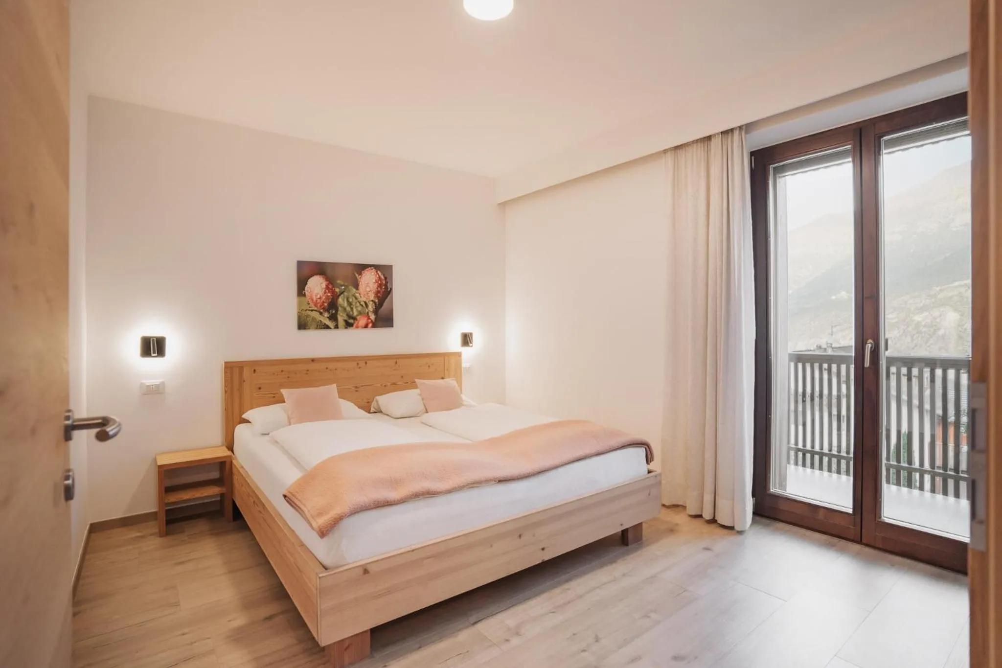 Bedroom, Bed in Residence Karpoforus