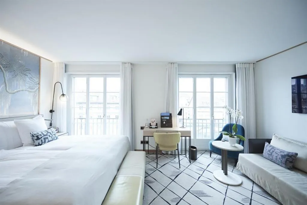 Bedroom, Bed in Storchen Zürich - Lifestyle Boutique Hotel