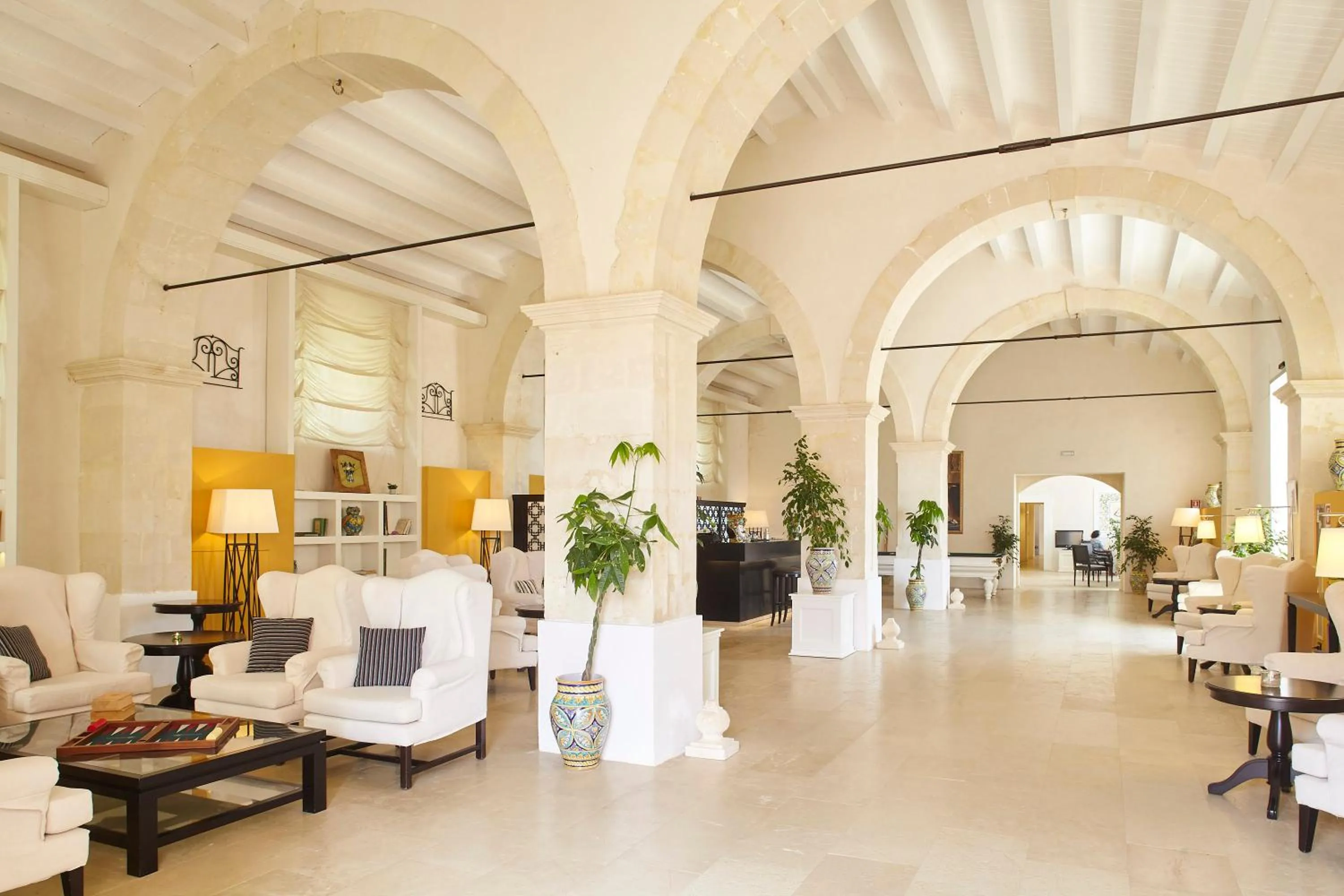 Lobby or reception in Dolce by Wyndham Siracusa - I Monasteri Golf & Spa