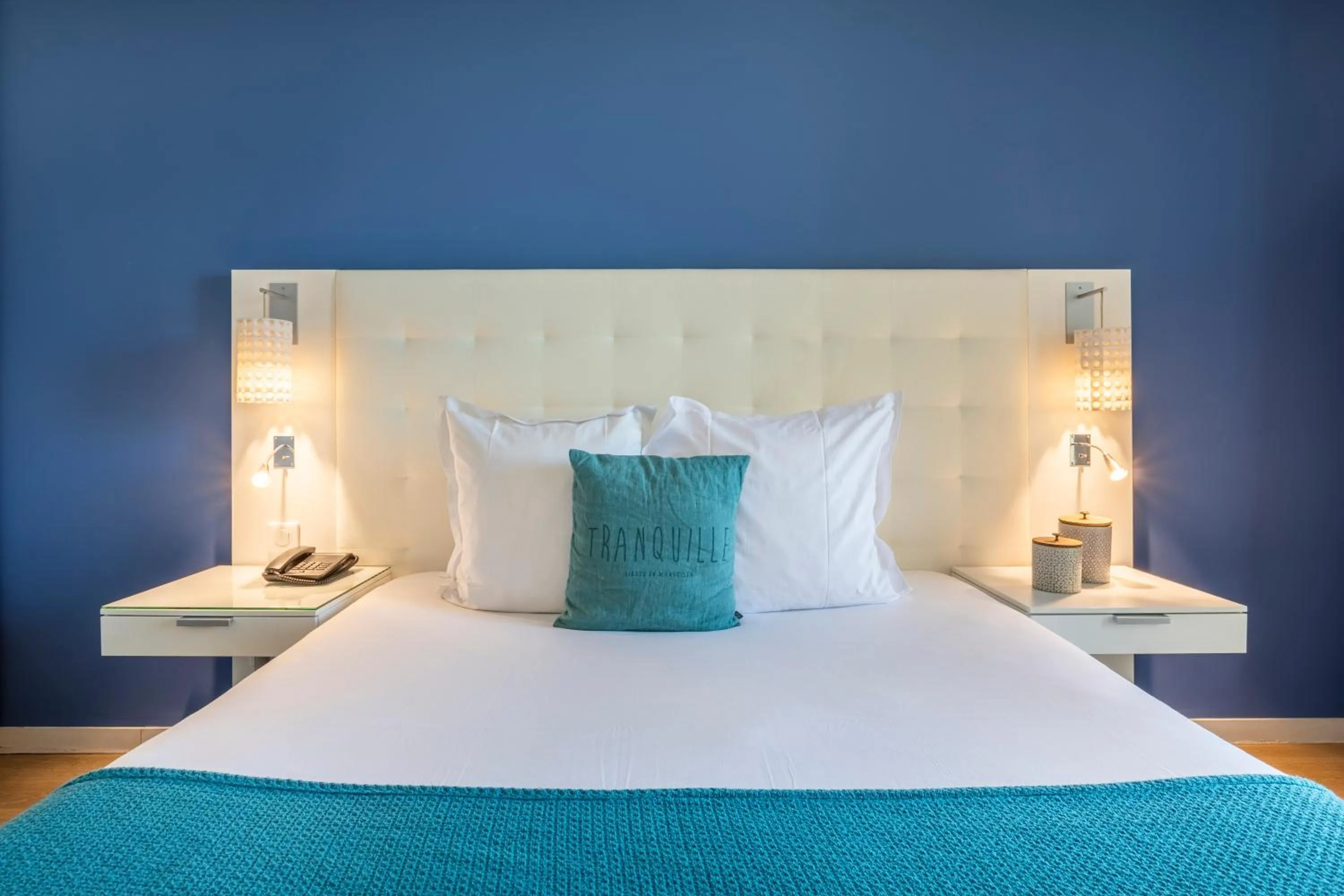 Bed in Zenitude Hôtel Résidences Marseille Saint-Charles