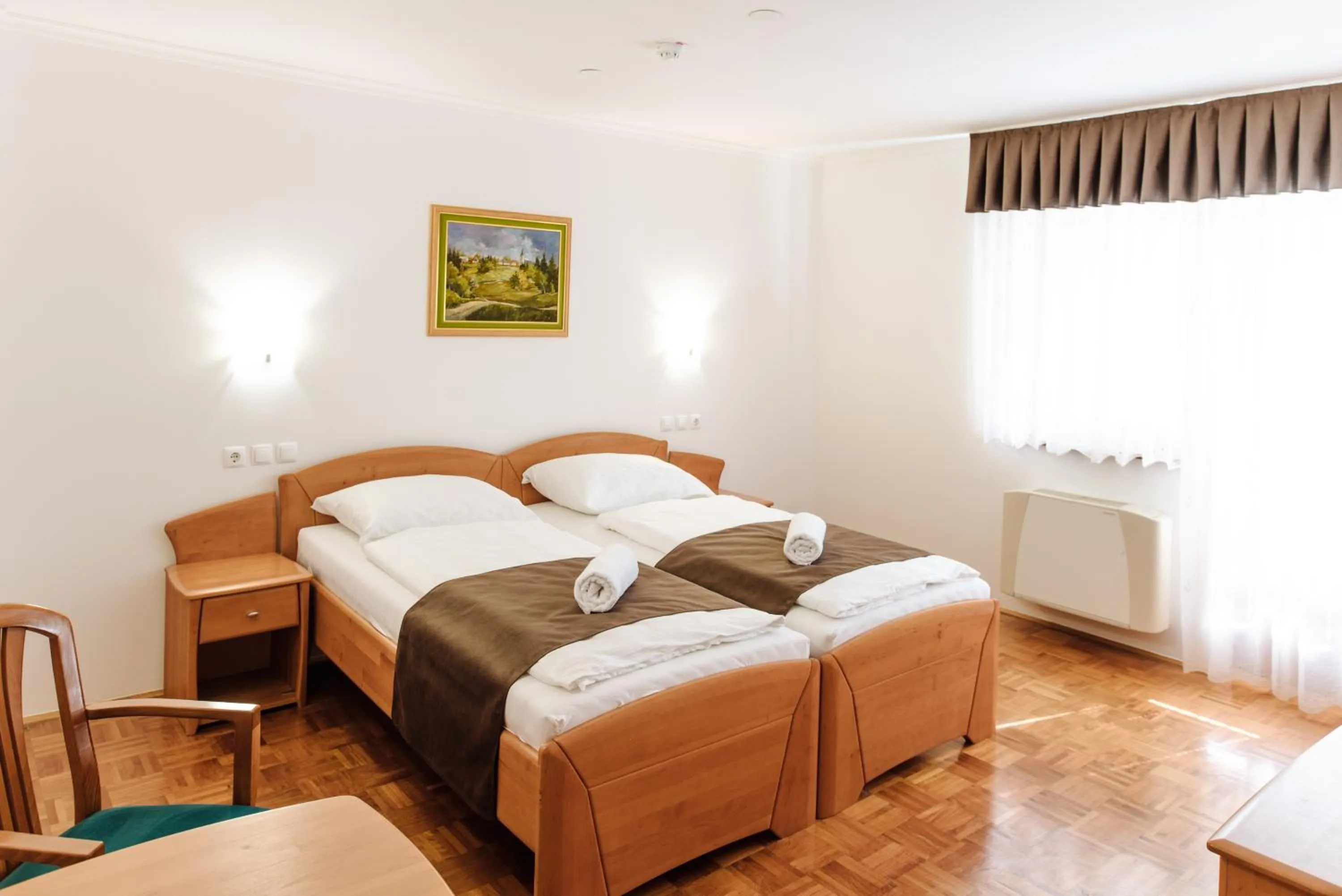 Bed in Rooms Reaktiv
