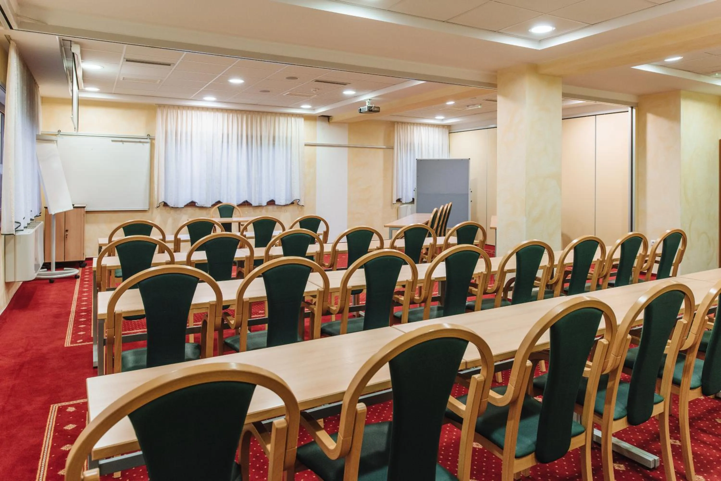 Business facilities in Rooms Reaktiv