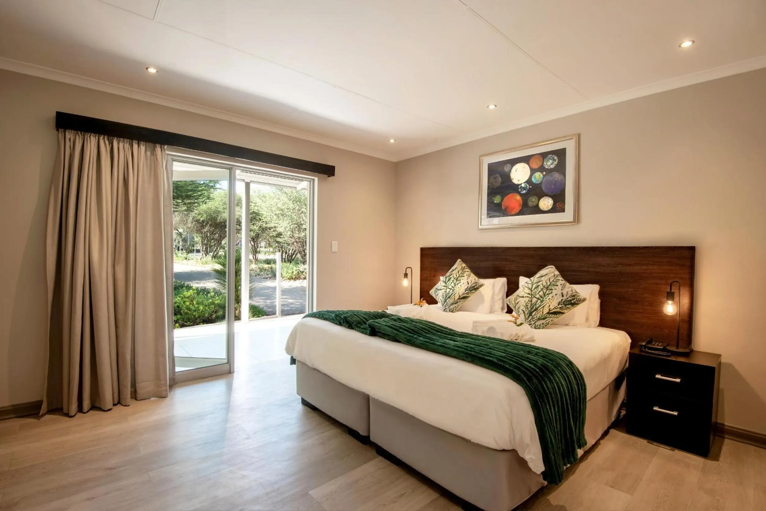 Bed in Arebbusch Travel Lodge