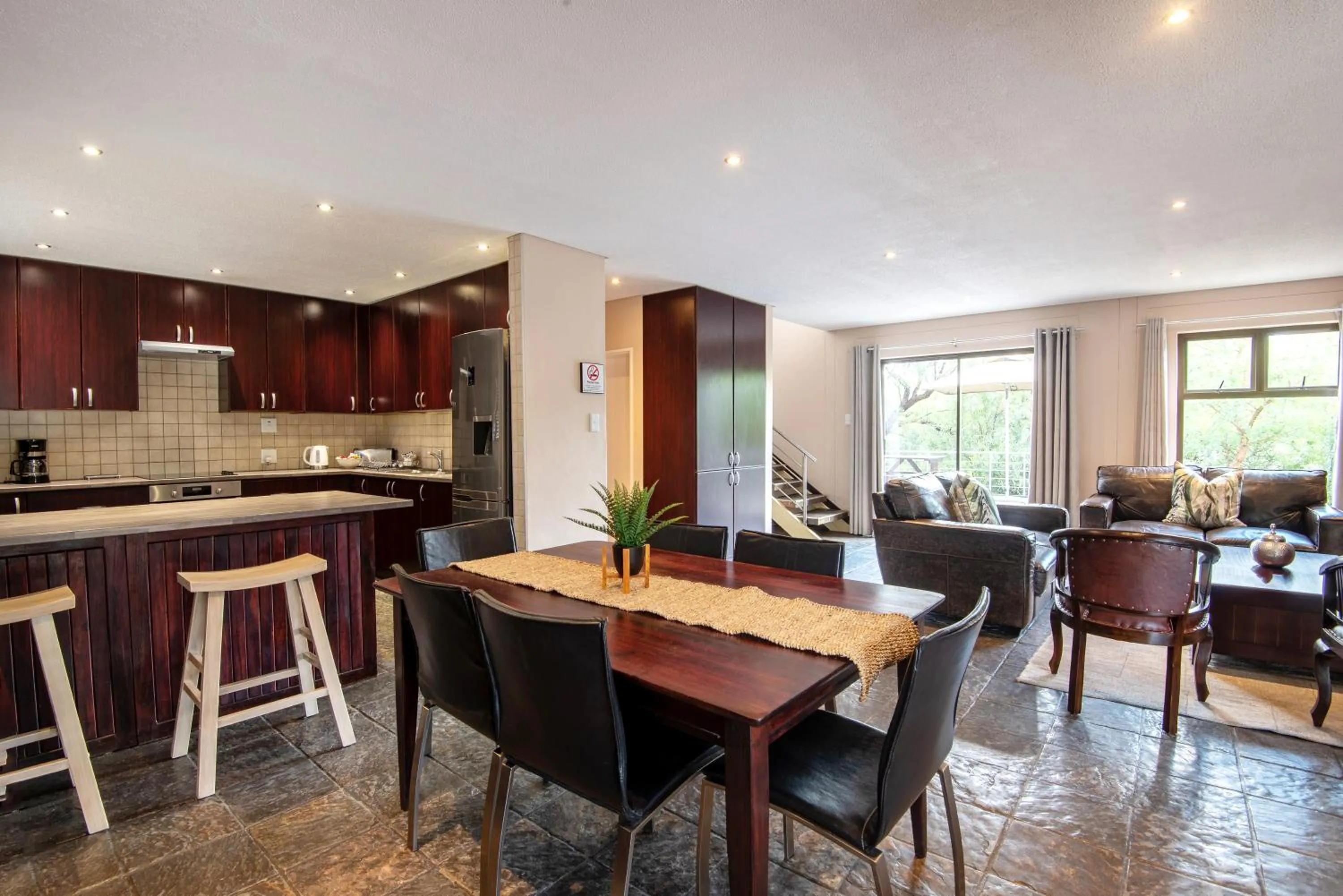 Living room in Arebbusch Travel Lodge