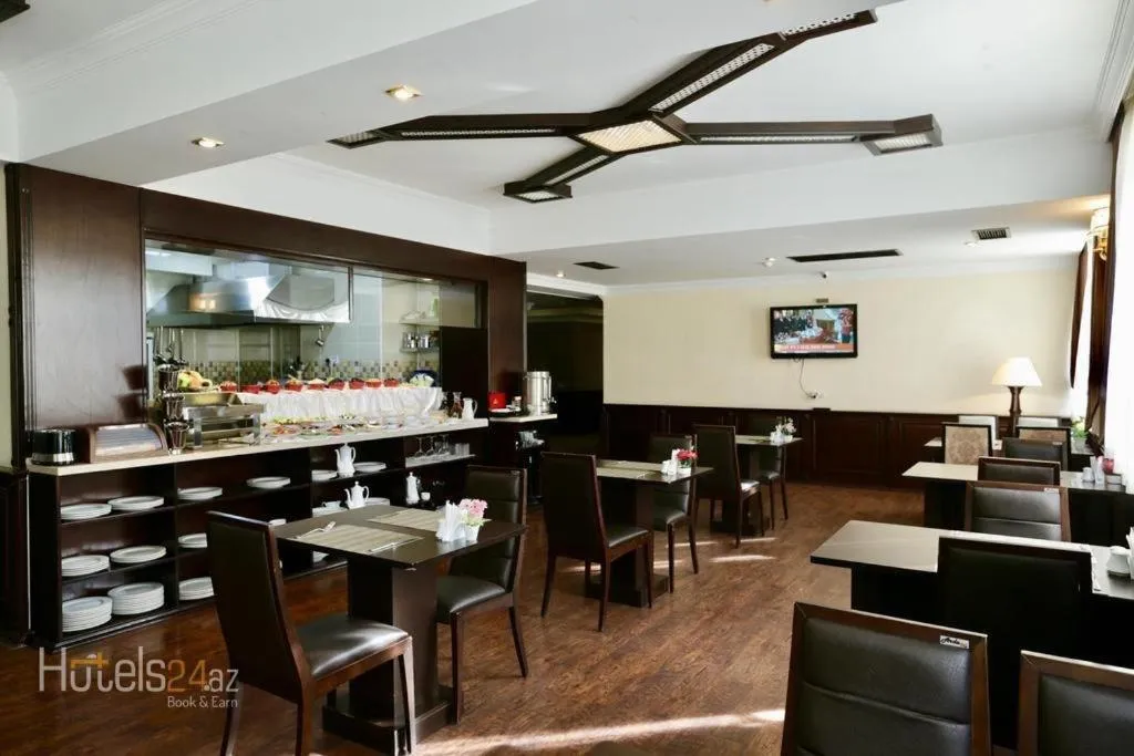 Restaurant/places to eat in Smith Hotel