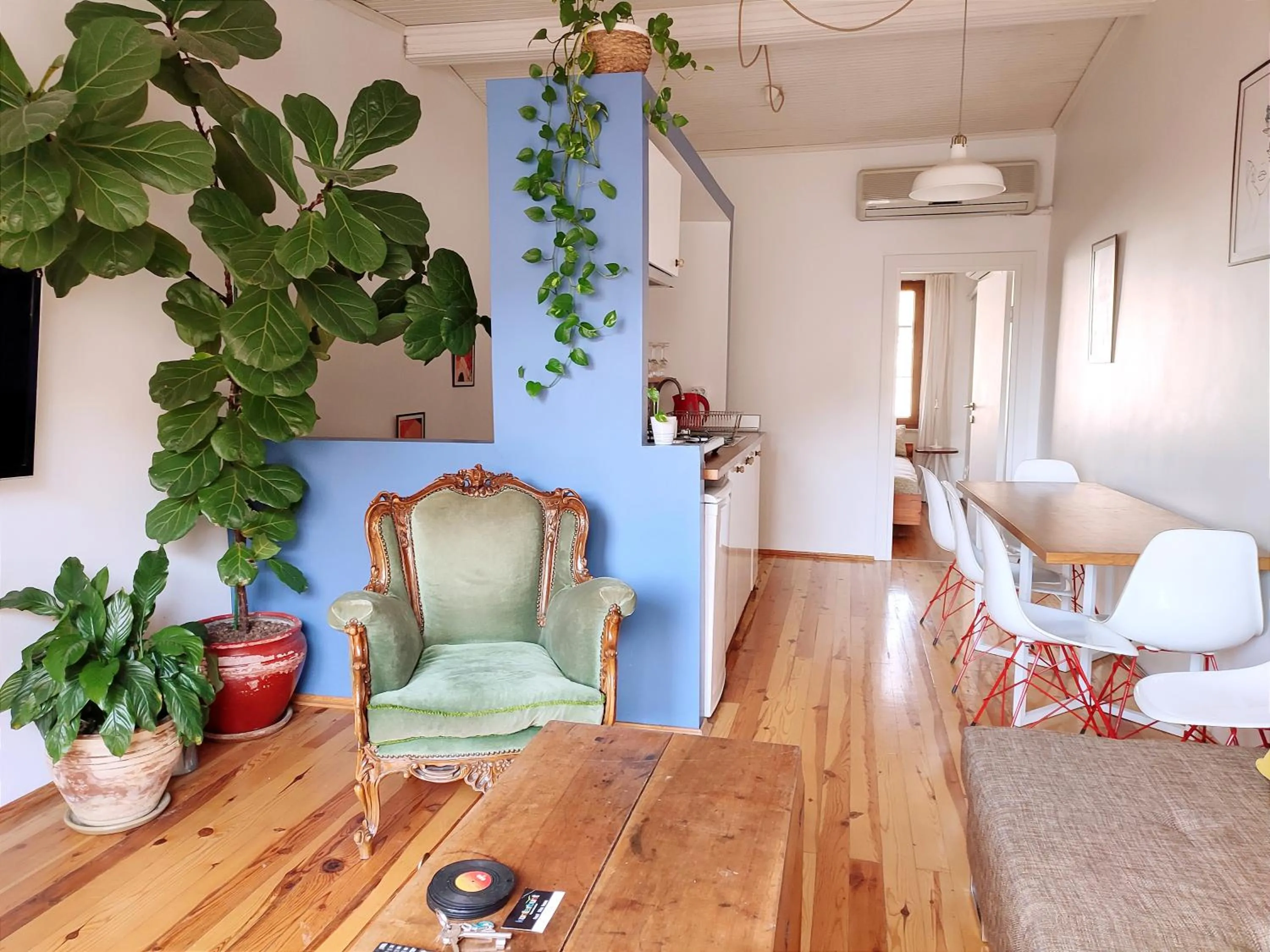 Living room in Kunterbunt Istanbul