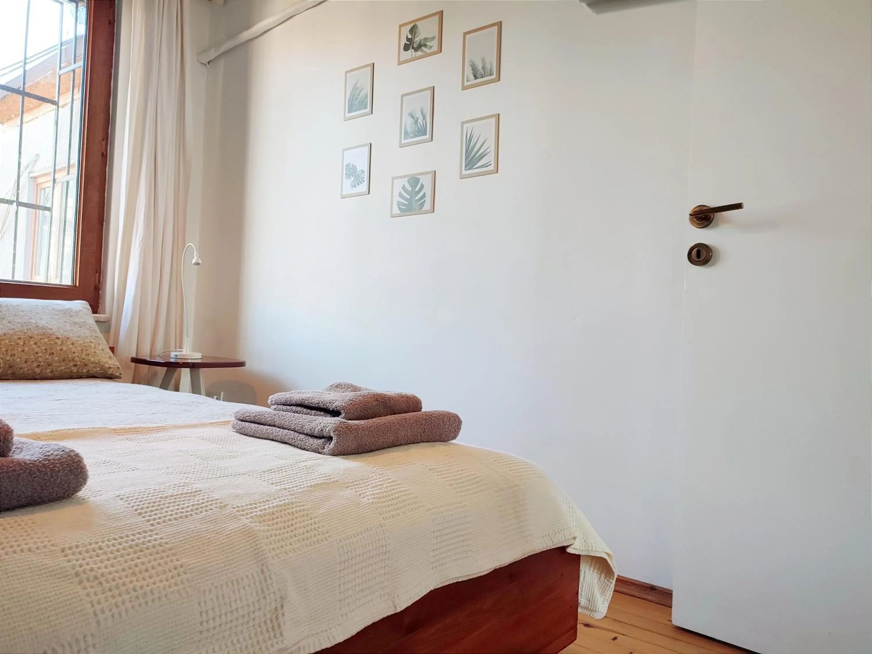 Bedroom, Bed in Kunterbunt Istanbul