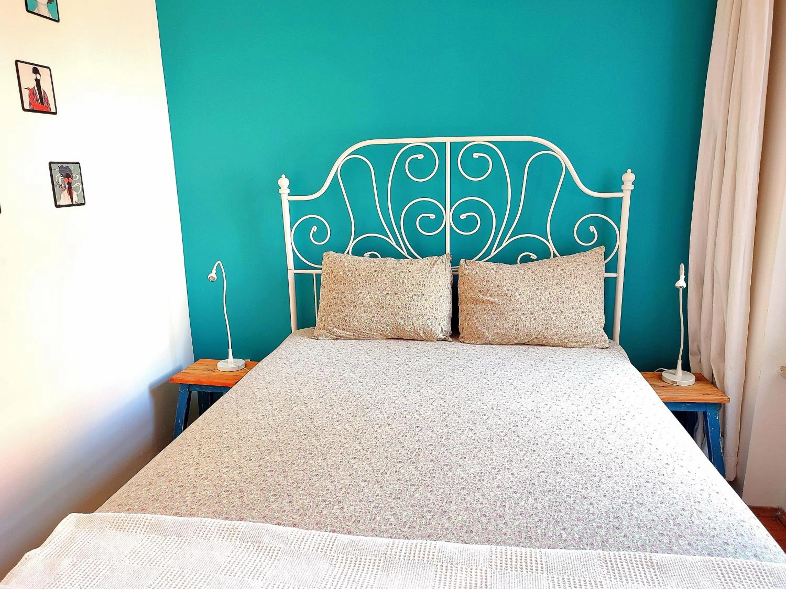 Bedroom, Bed in Kunterbunt Istanbul