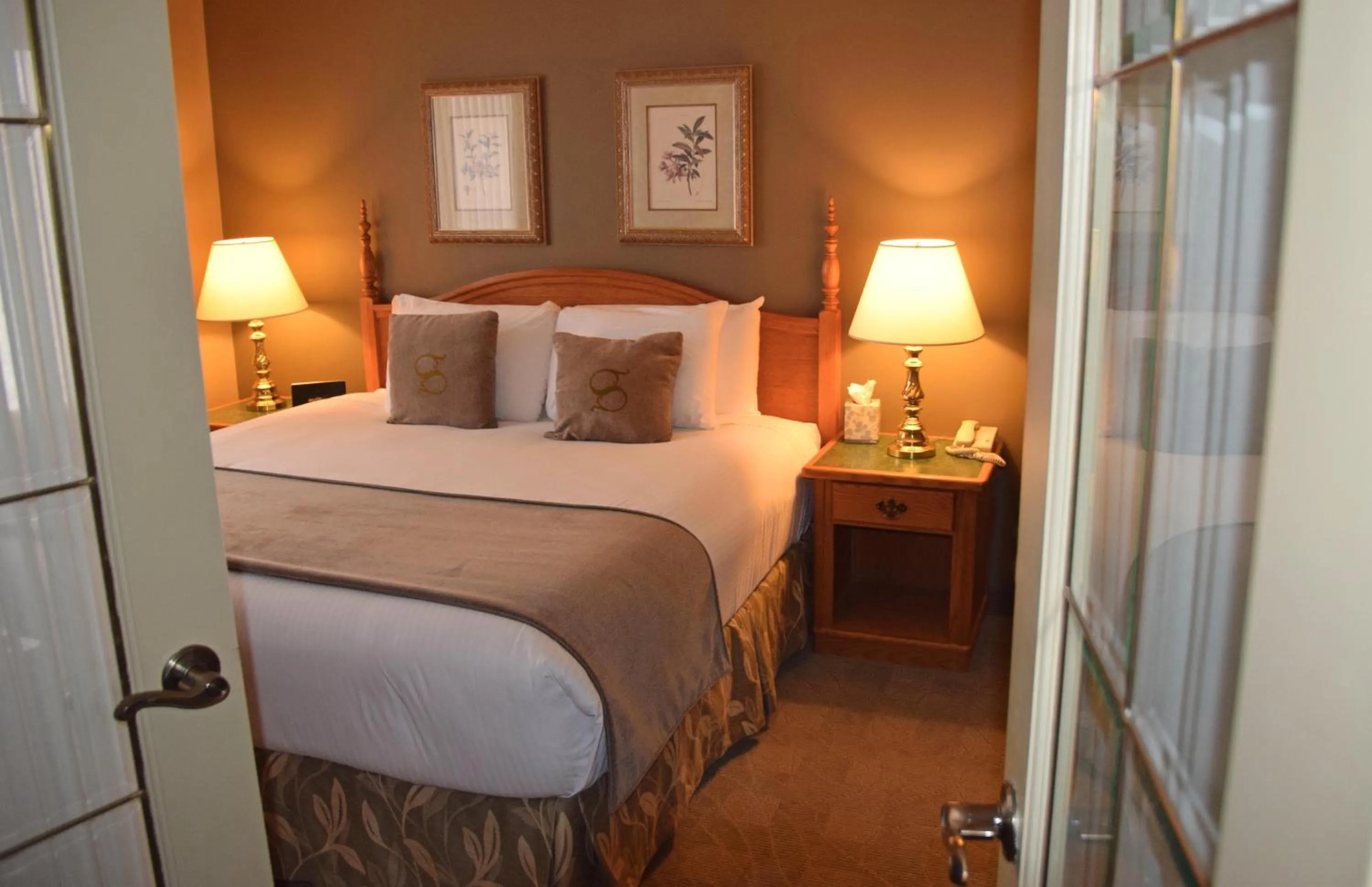 Bedroom, Bed in Stone Gate Inn