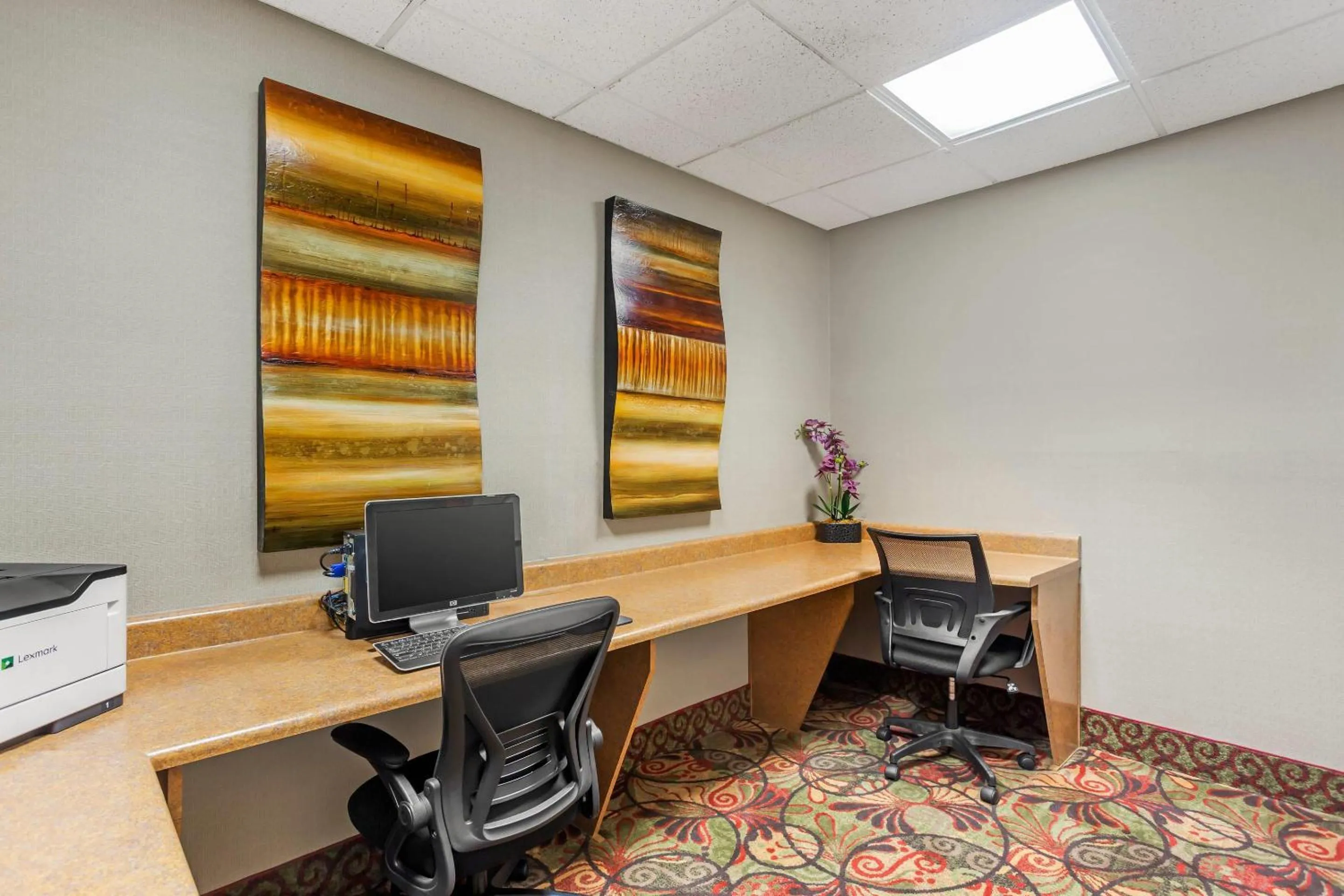 Business facilities in Comfort Inn Huntington near University area
