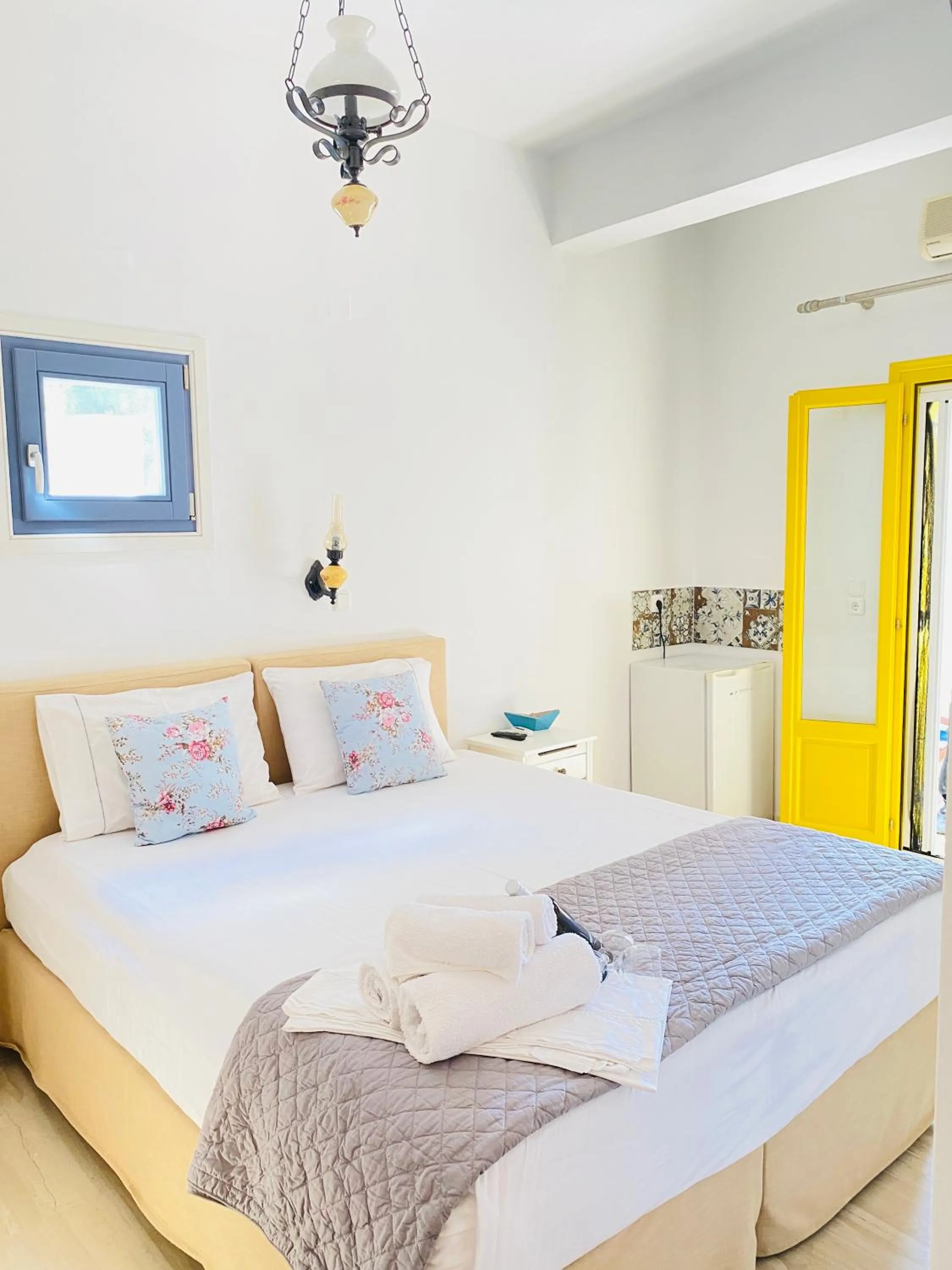 Bed in Gerani Studios