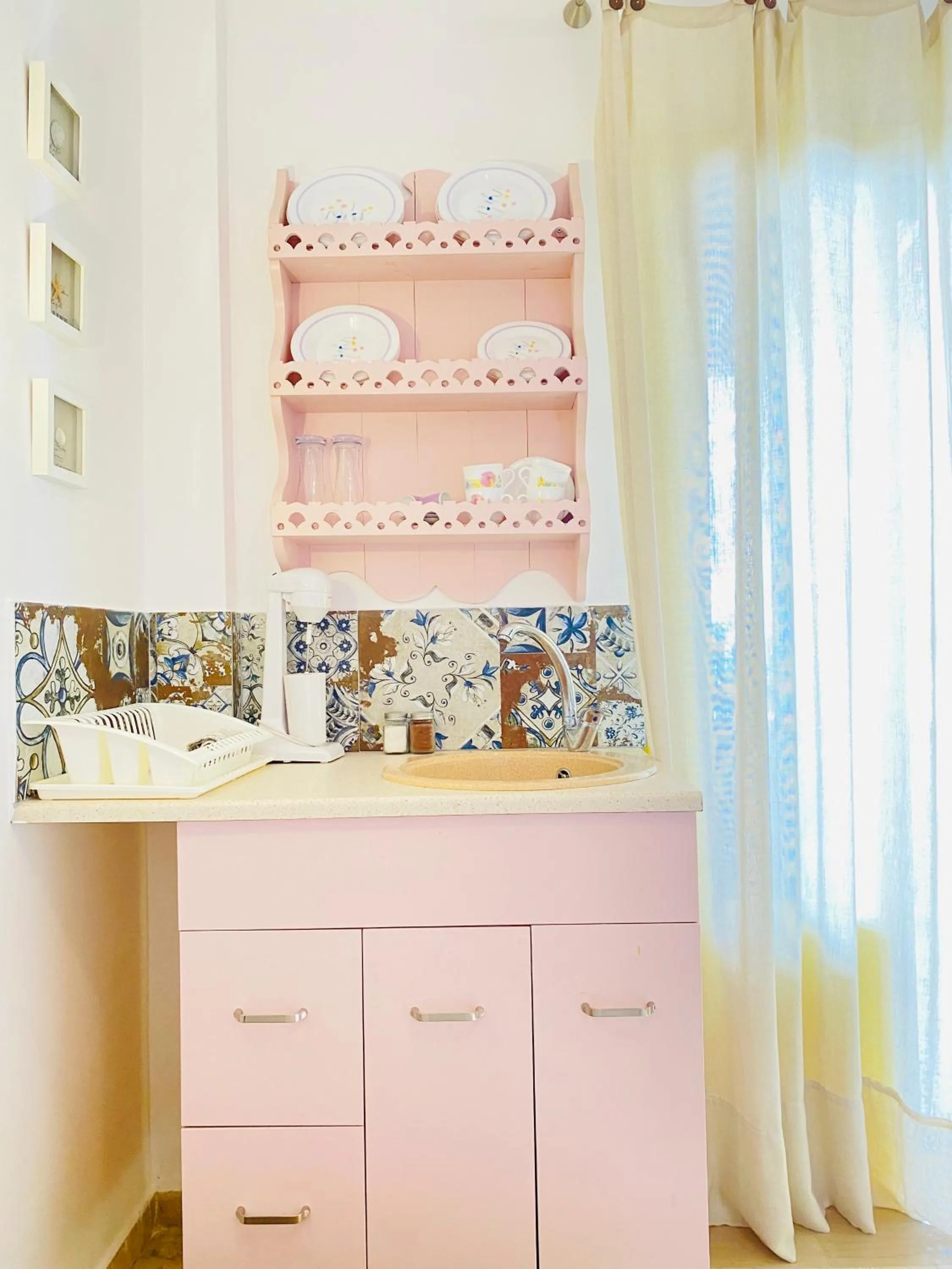 Kitchen or kitchenette in Gerani Studios