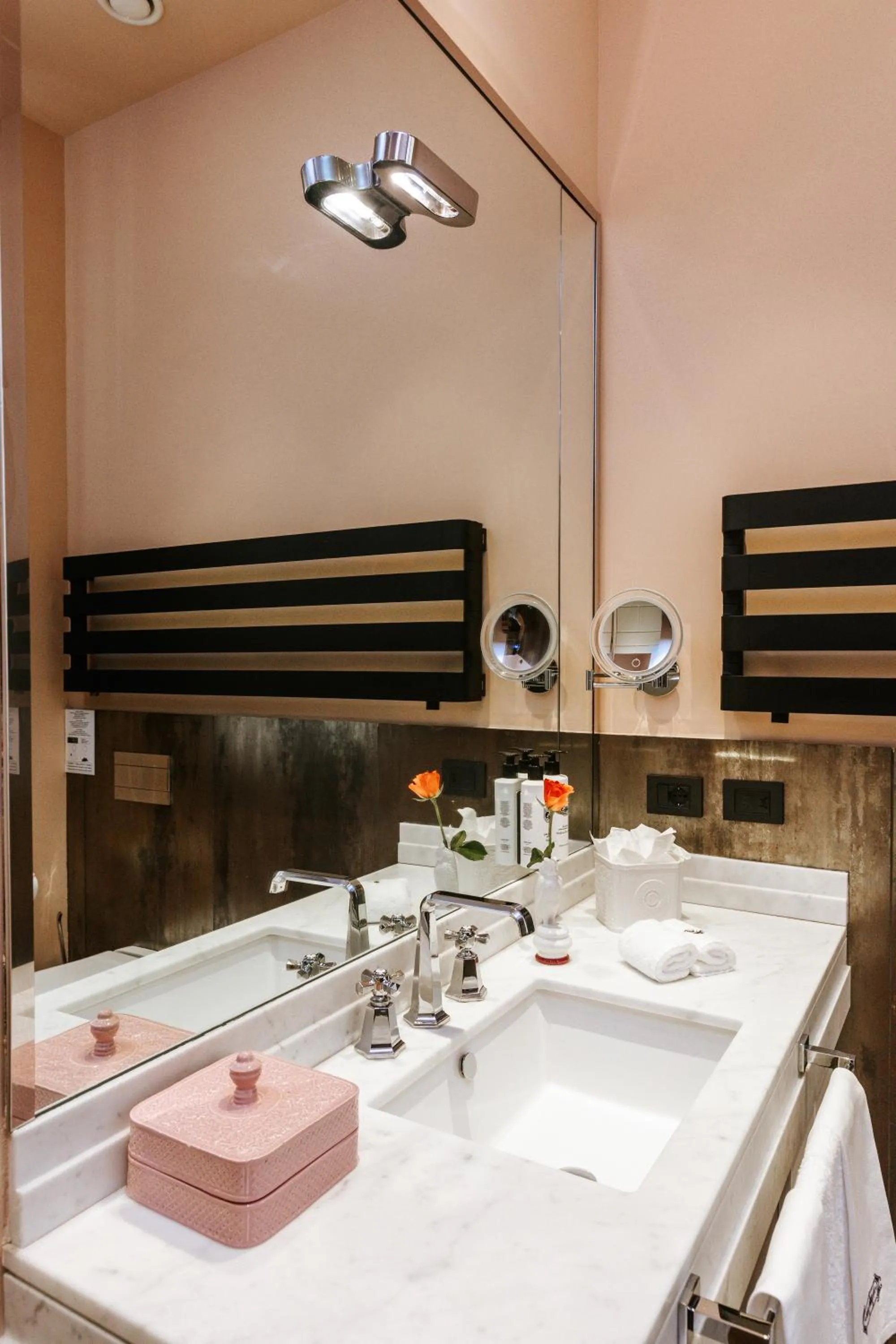 Bathroom in Hotel Number Nine