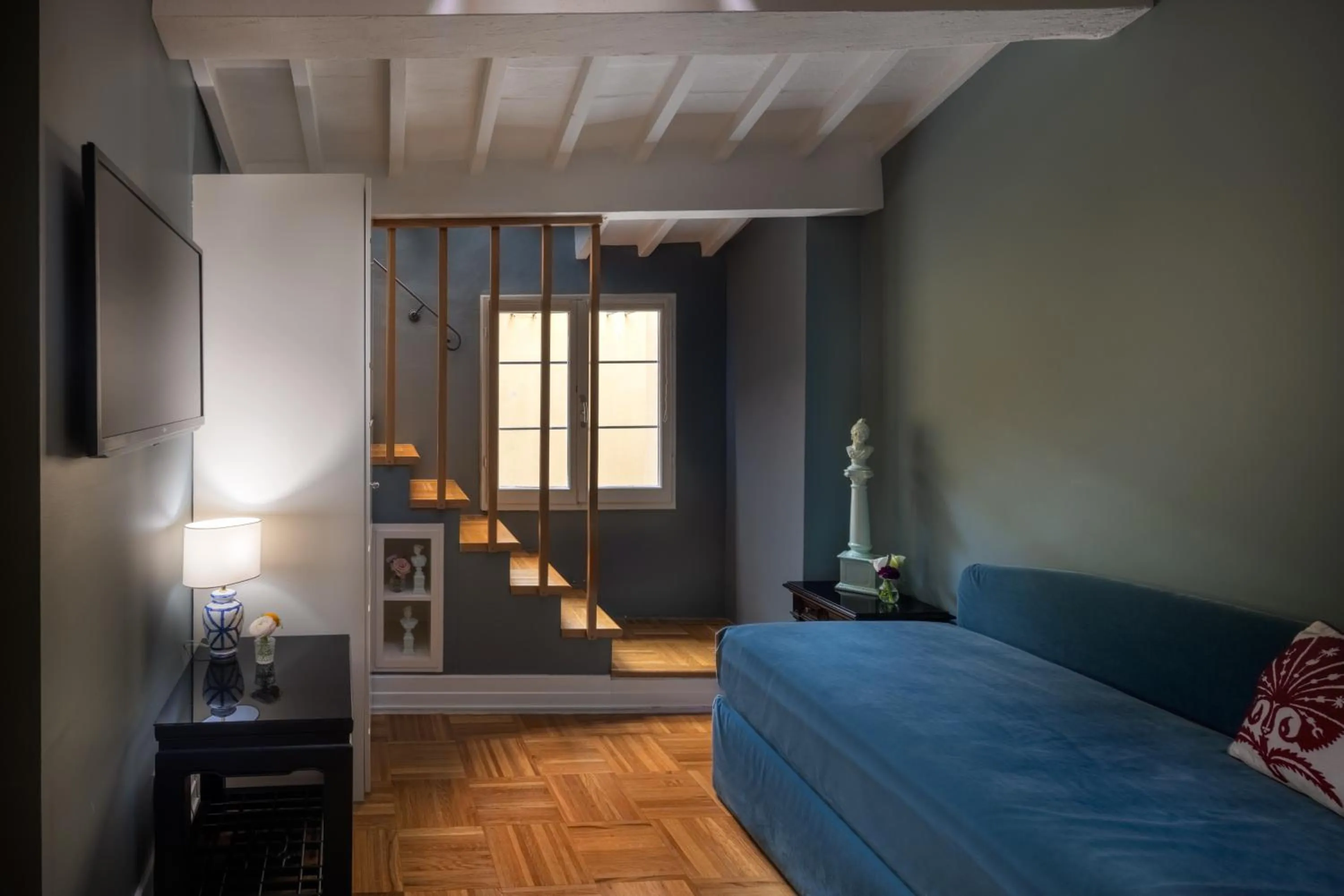 Bedroom, Bed in Hotel Number Nine