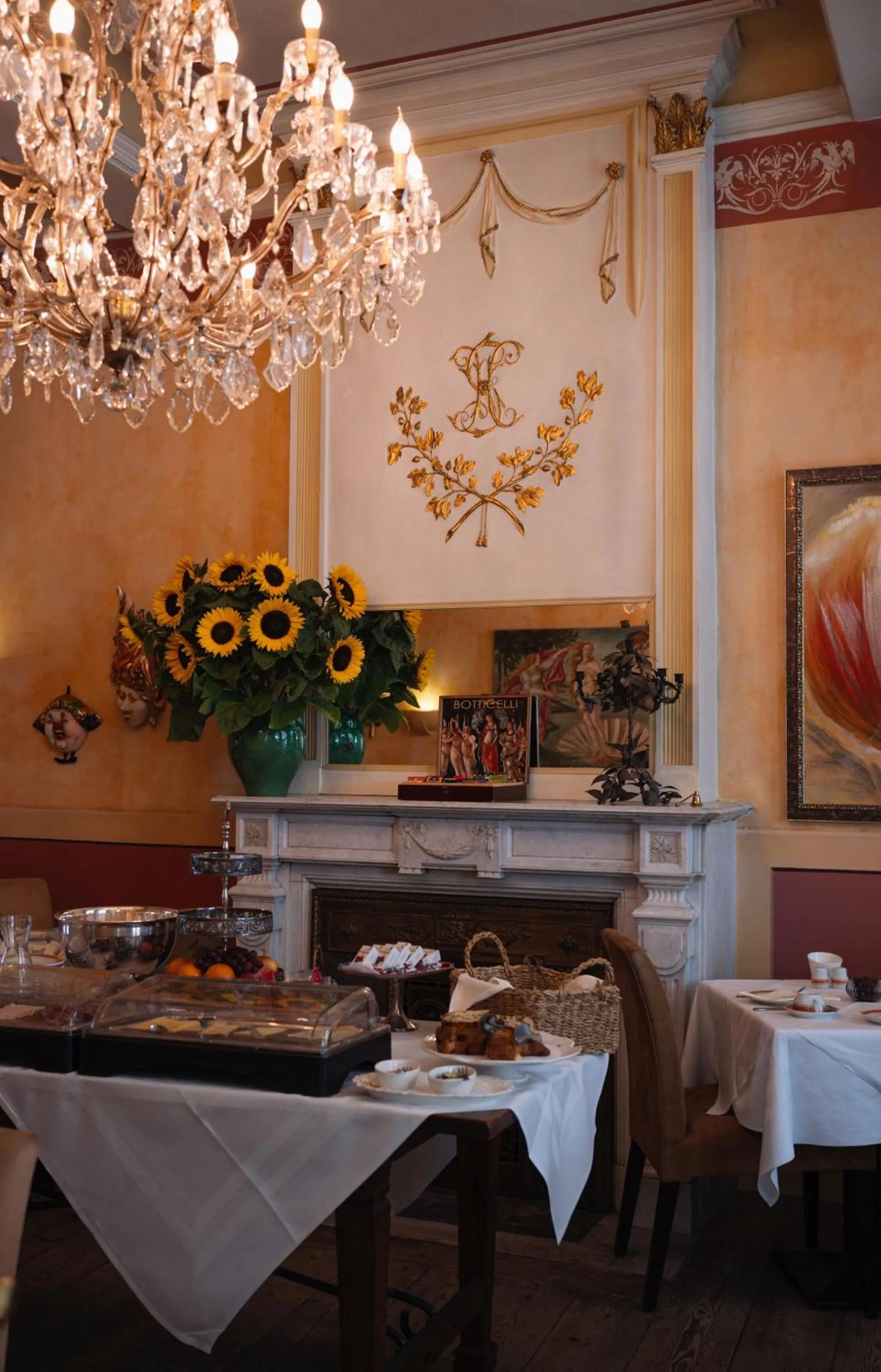 Breakfast in Hotel Botticelli