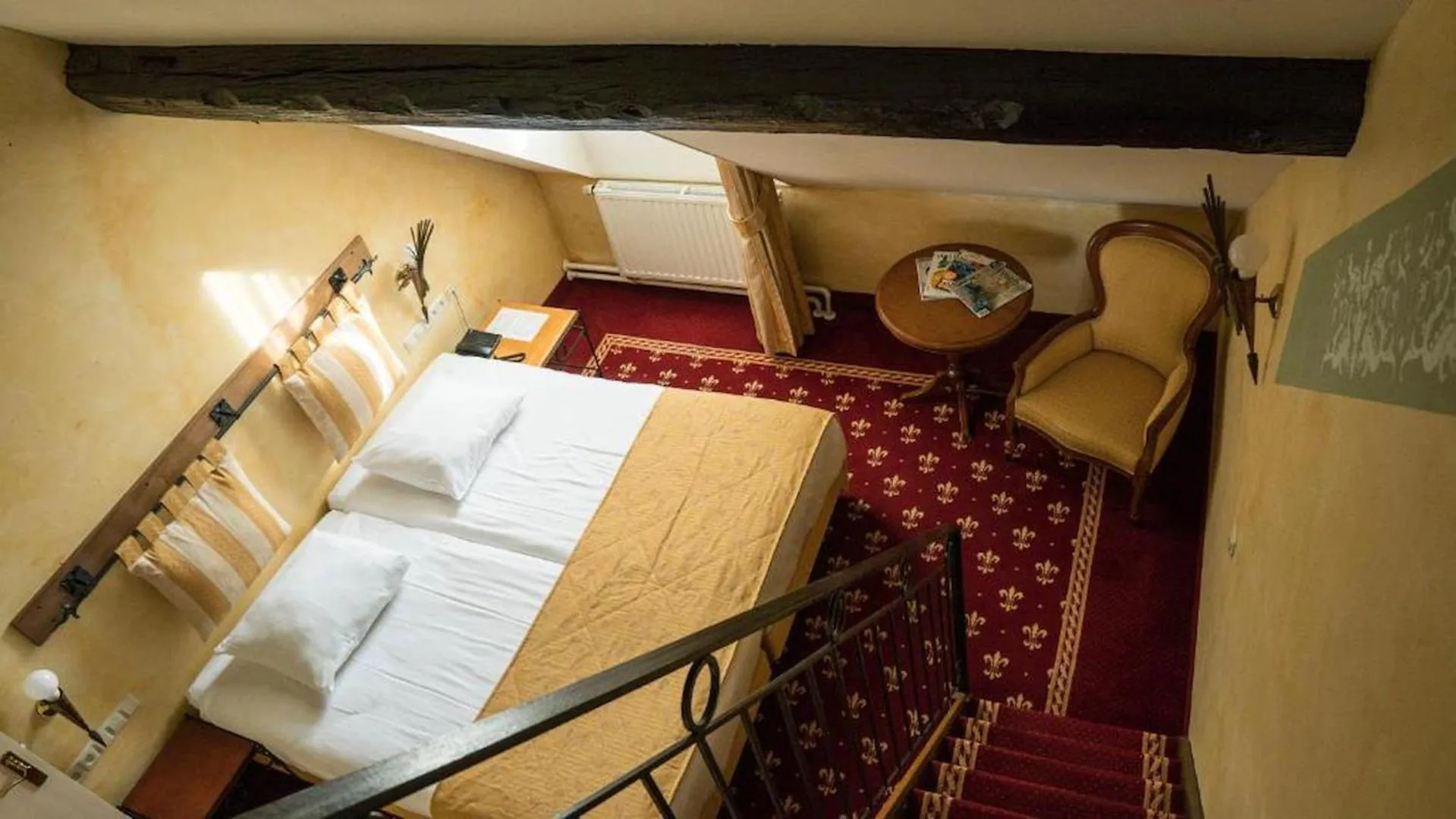 Bed in Hotel Botticelli