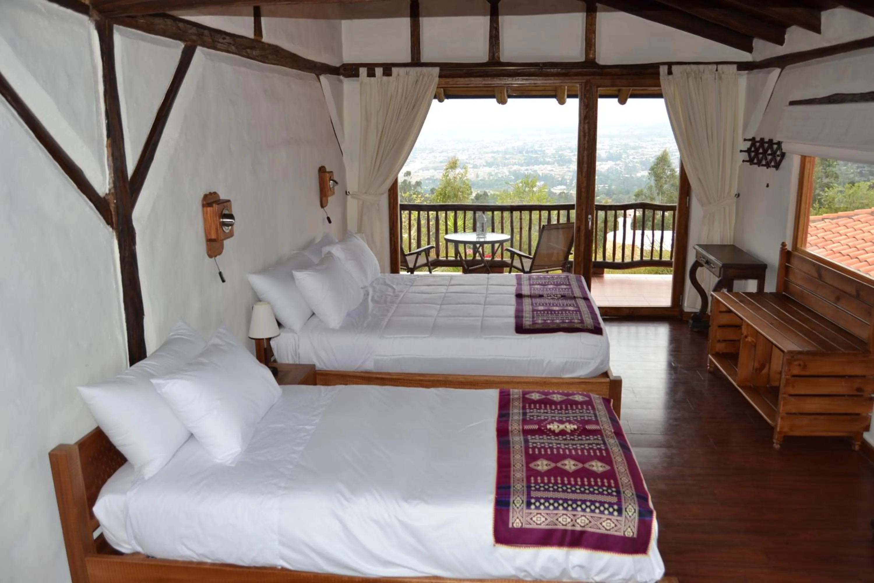 Bed in Ilatoa Lodge