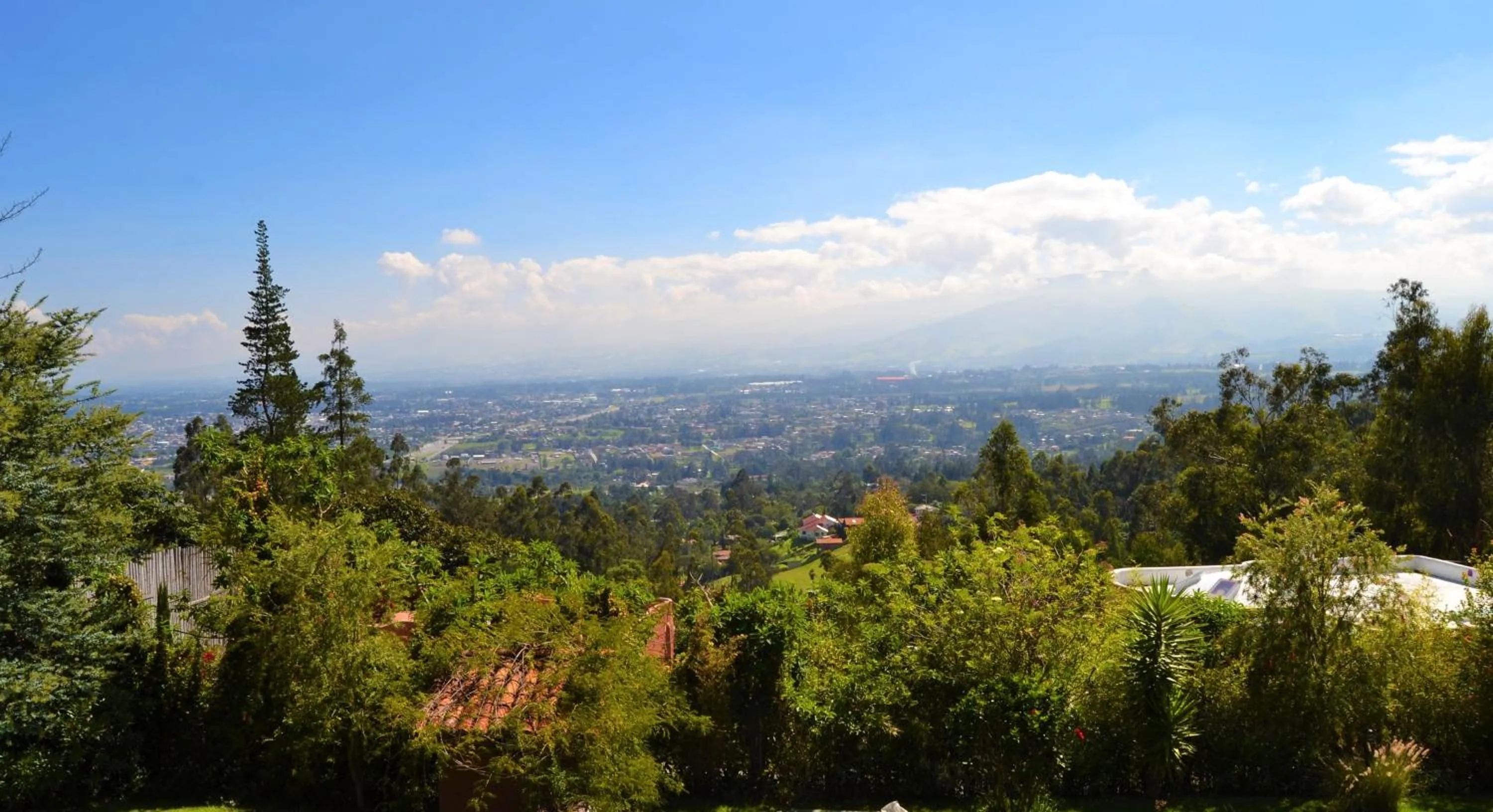 Natural landscape in Ilatoa Lodge