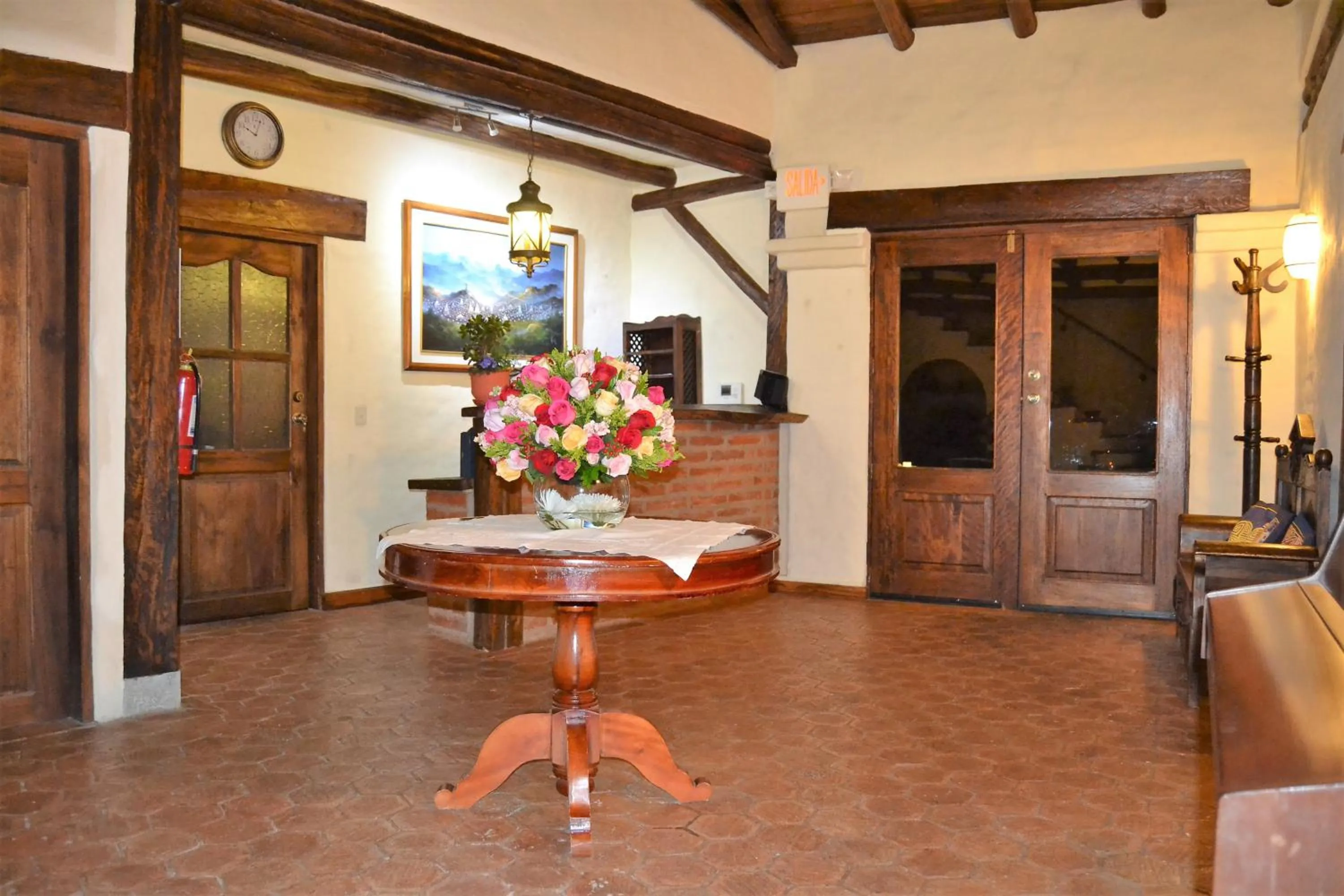 Seating area in Ilatoa Lodge