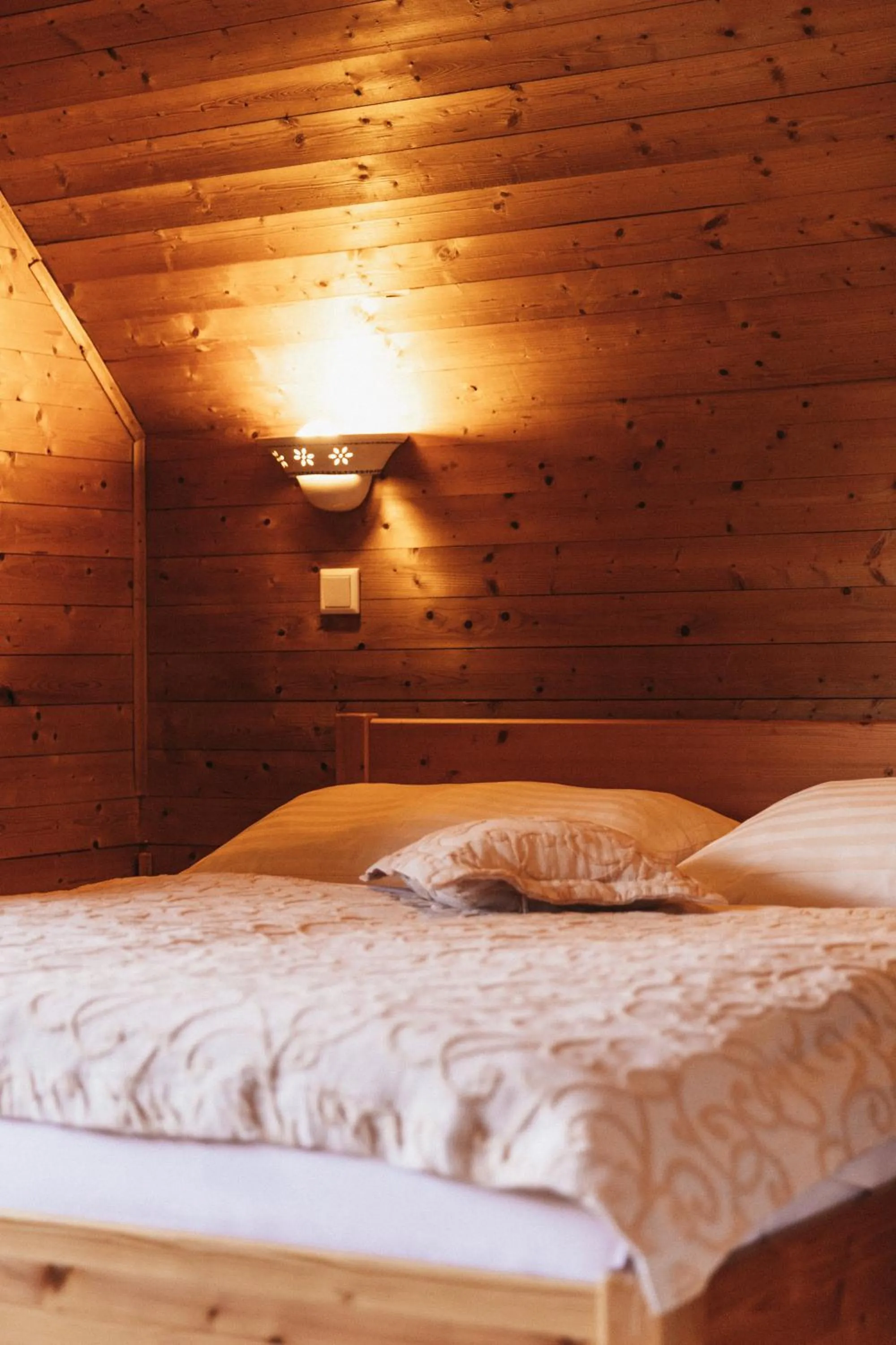 Bed in Naturel Hoteldorf Seeleitn