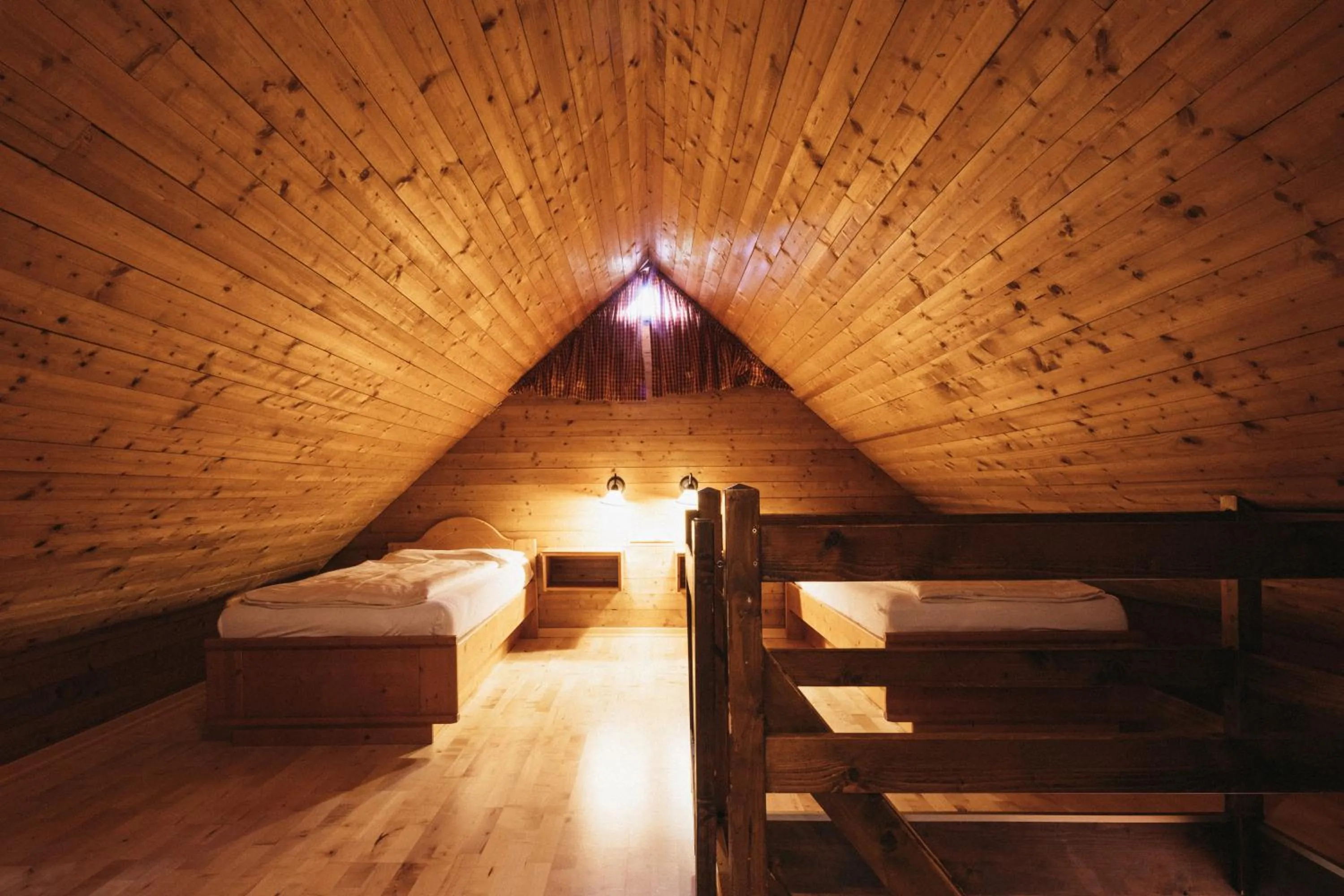 Bed in Naturel Hoteldorf Seeleitn