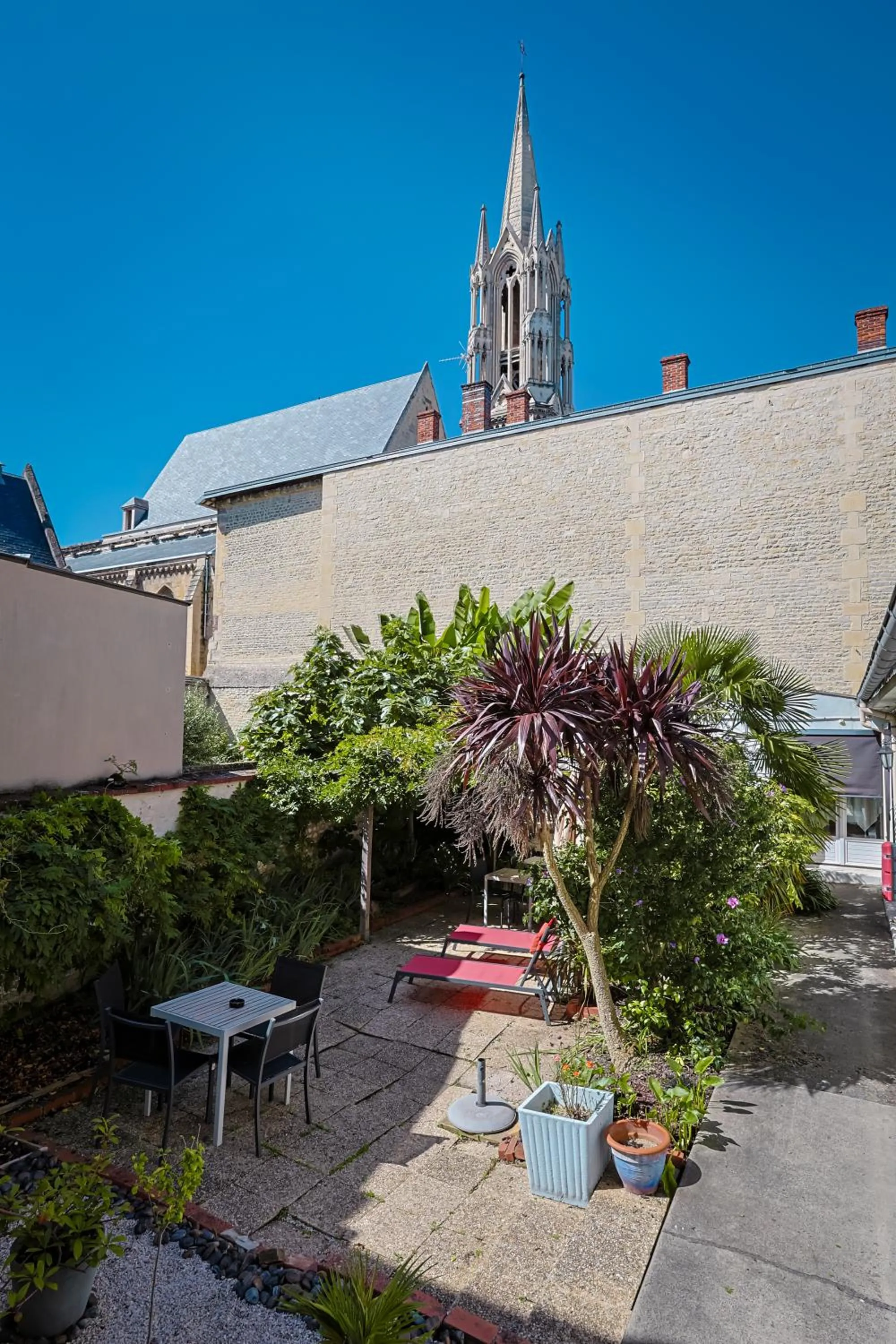 Garden in Hôtel François d'O