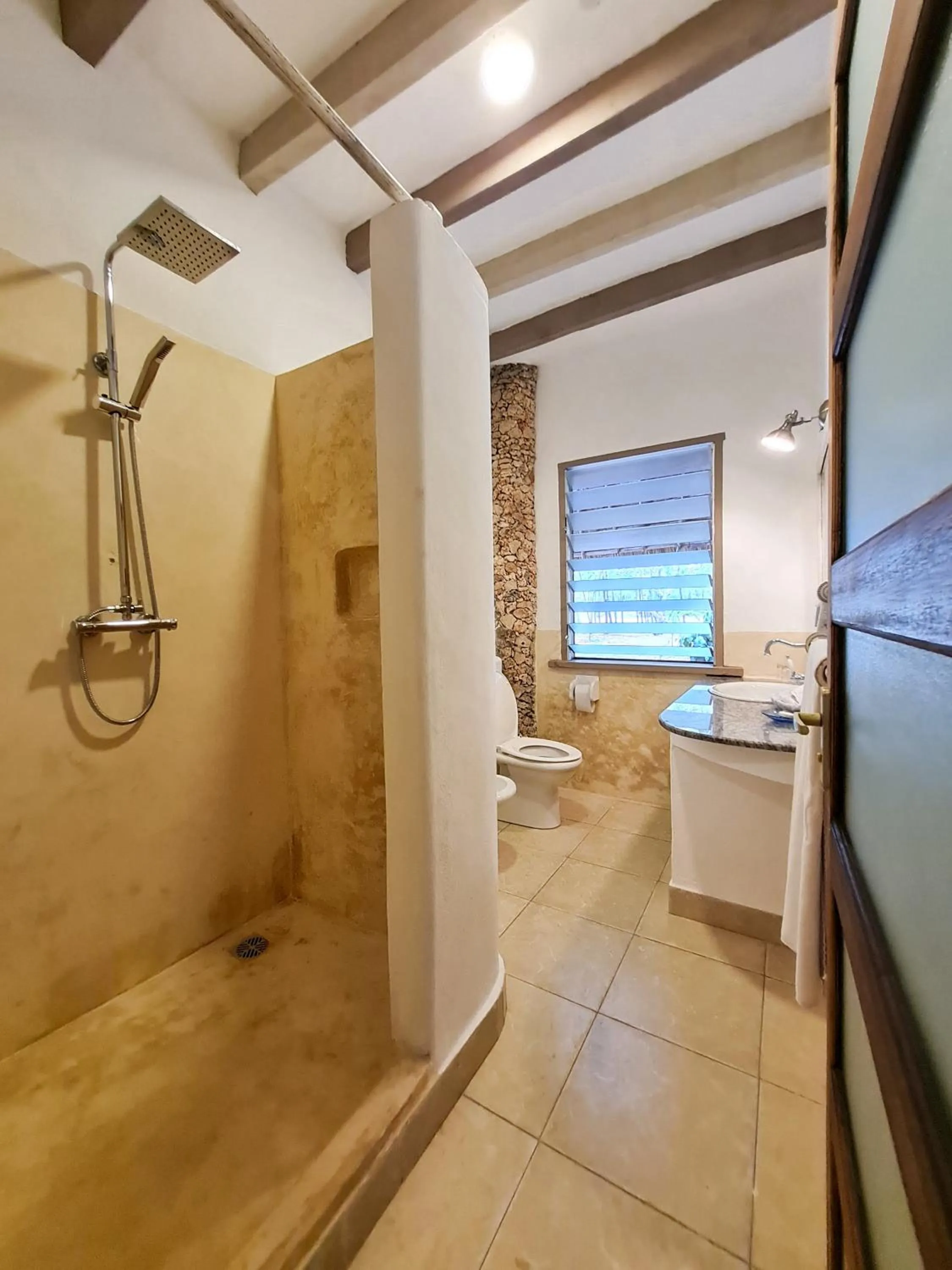 Bathroom in Temple Point Resort