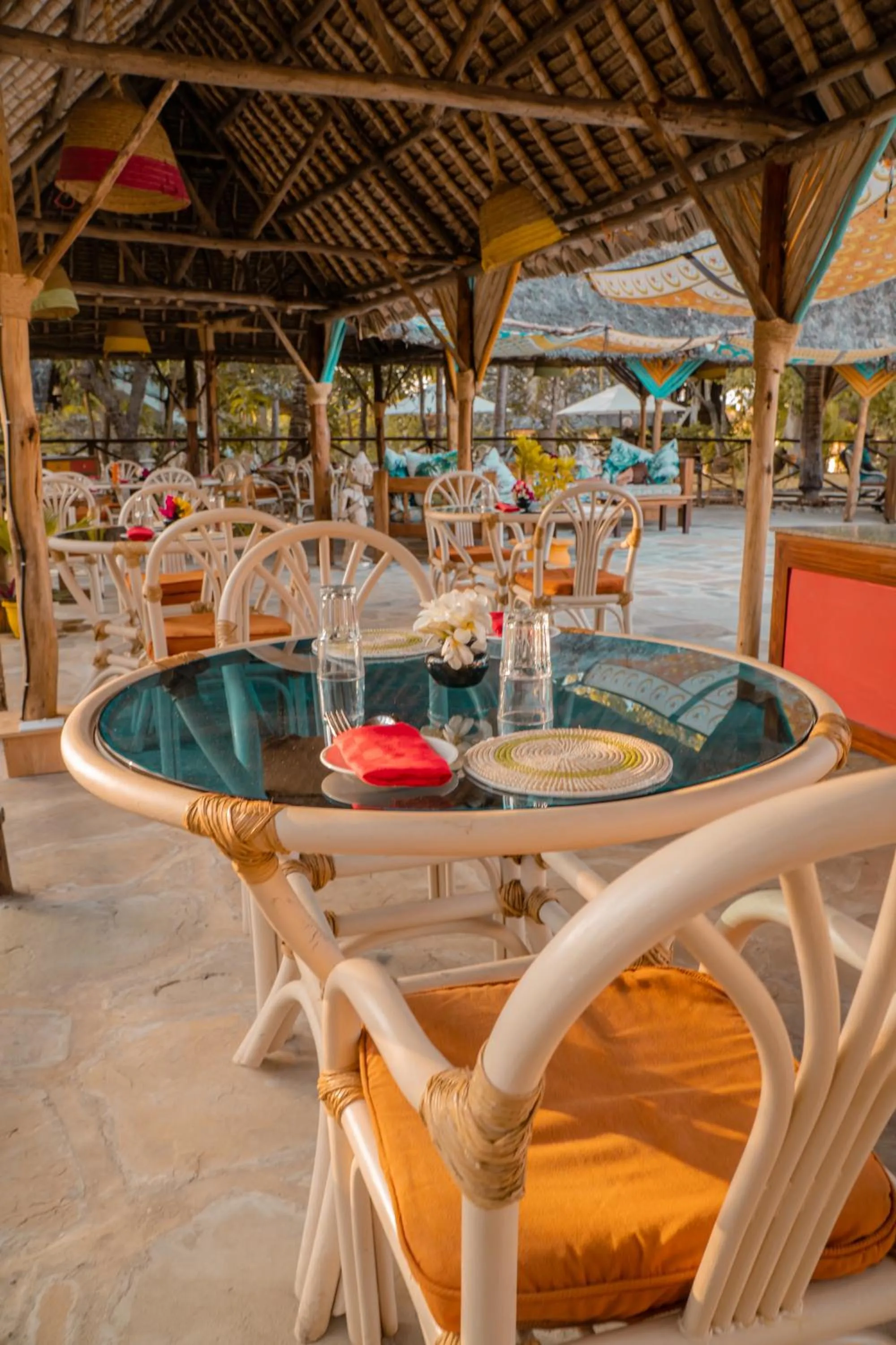 Restaurant/places to eat in Temple Point Resort