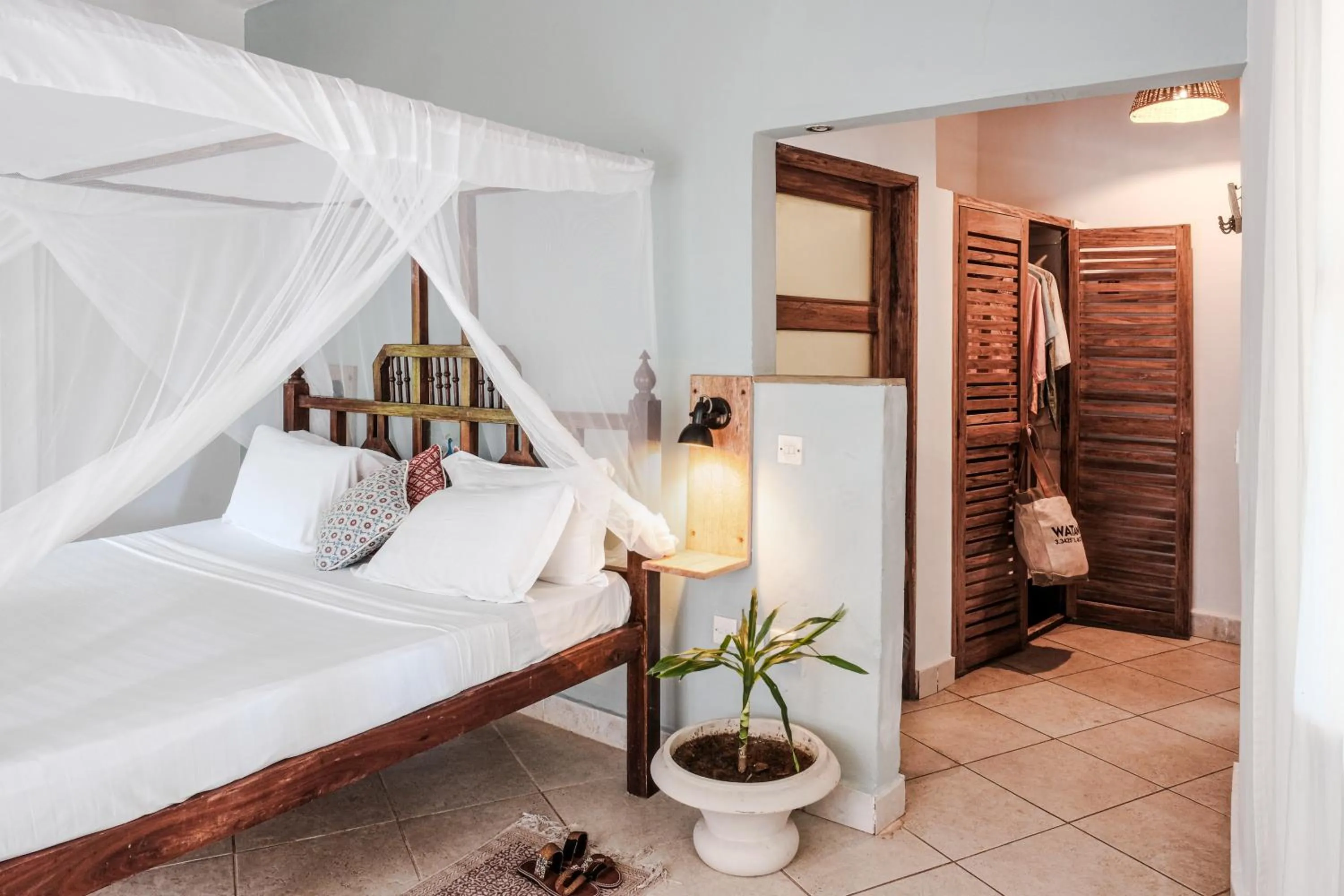 Bed in Temple Point Resort