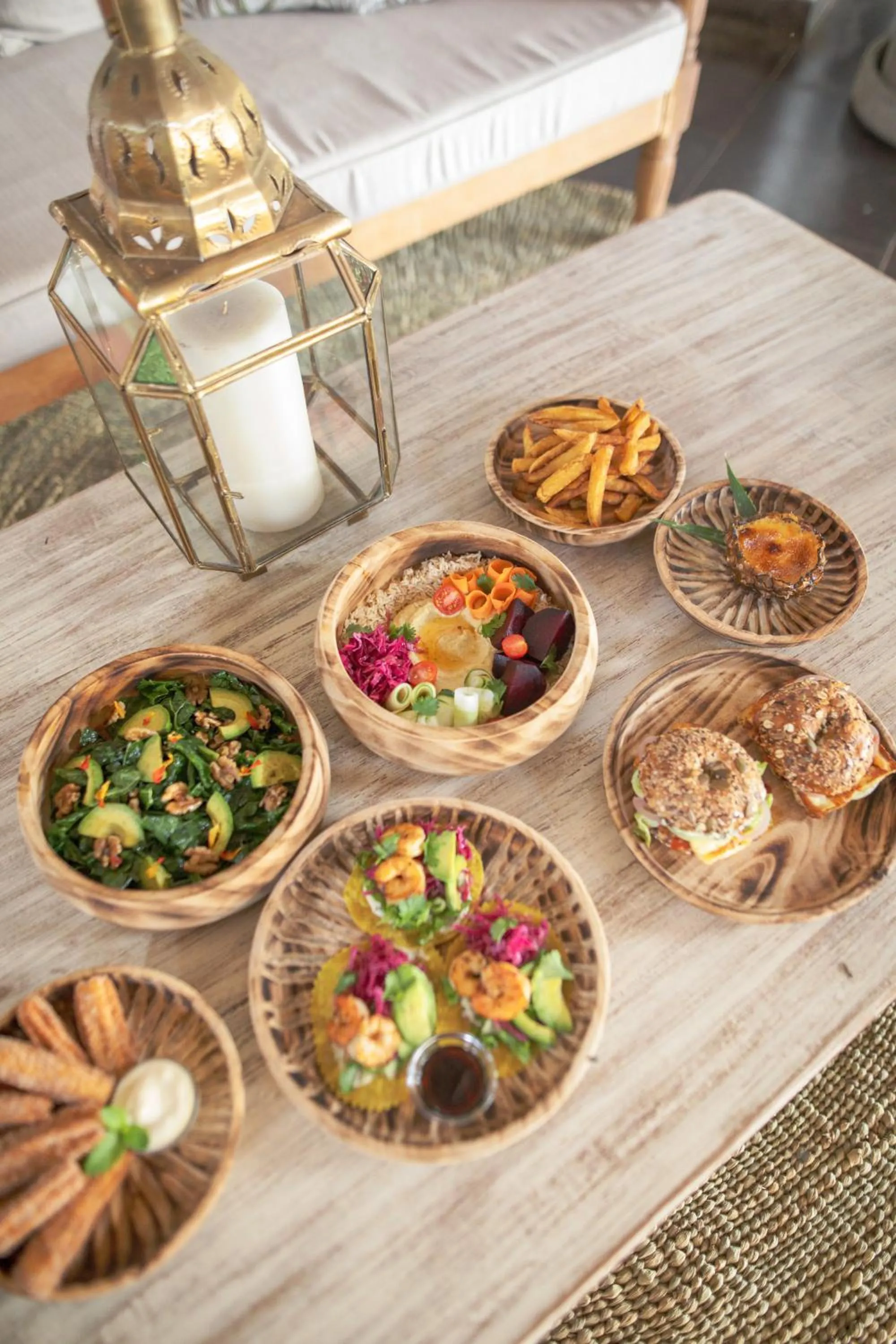 Restaurant/places to eat in Temple Point Resort