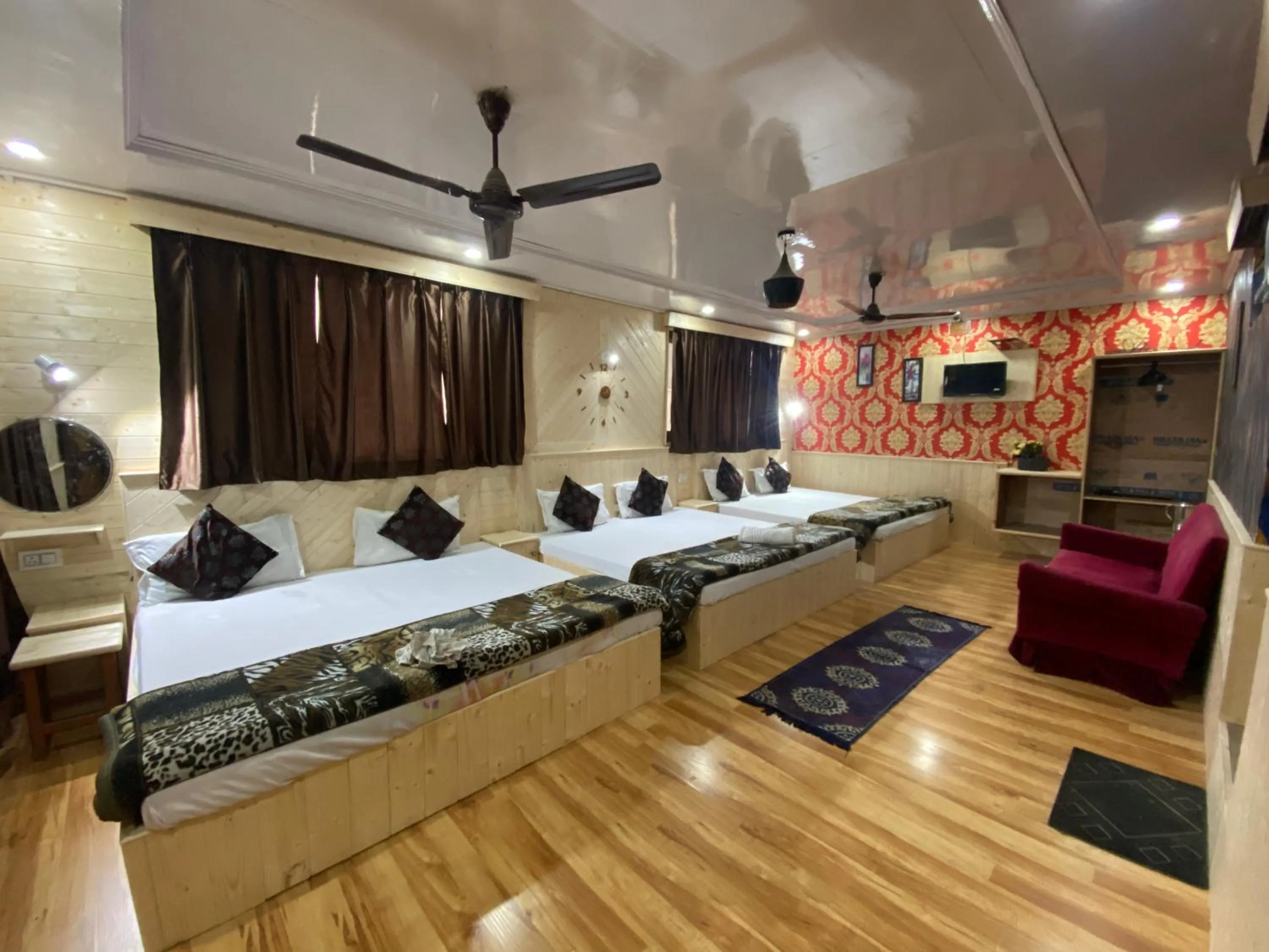 Bed in Hotel Young Mamta