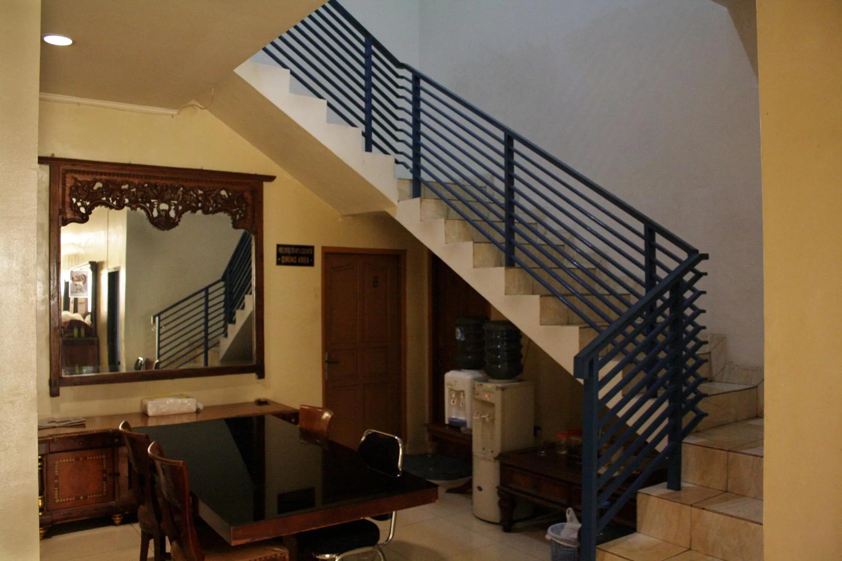 Floor plan in RedDoorz near Tomang 2