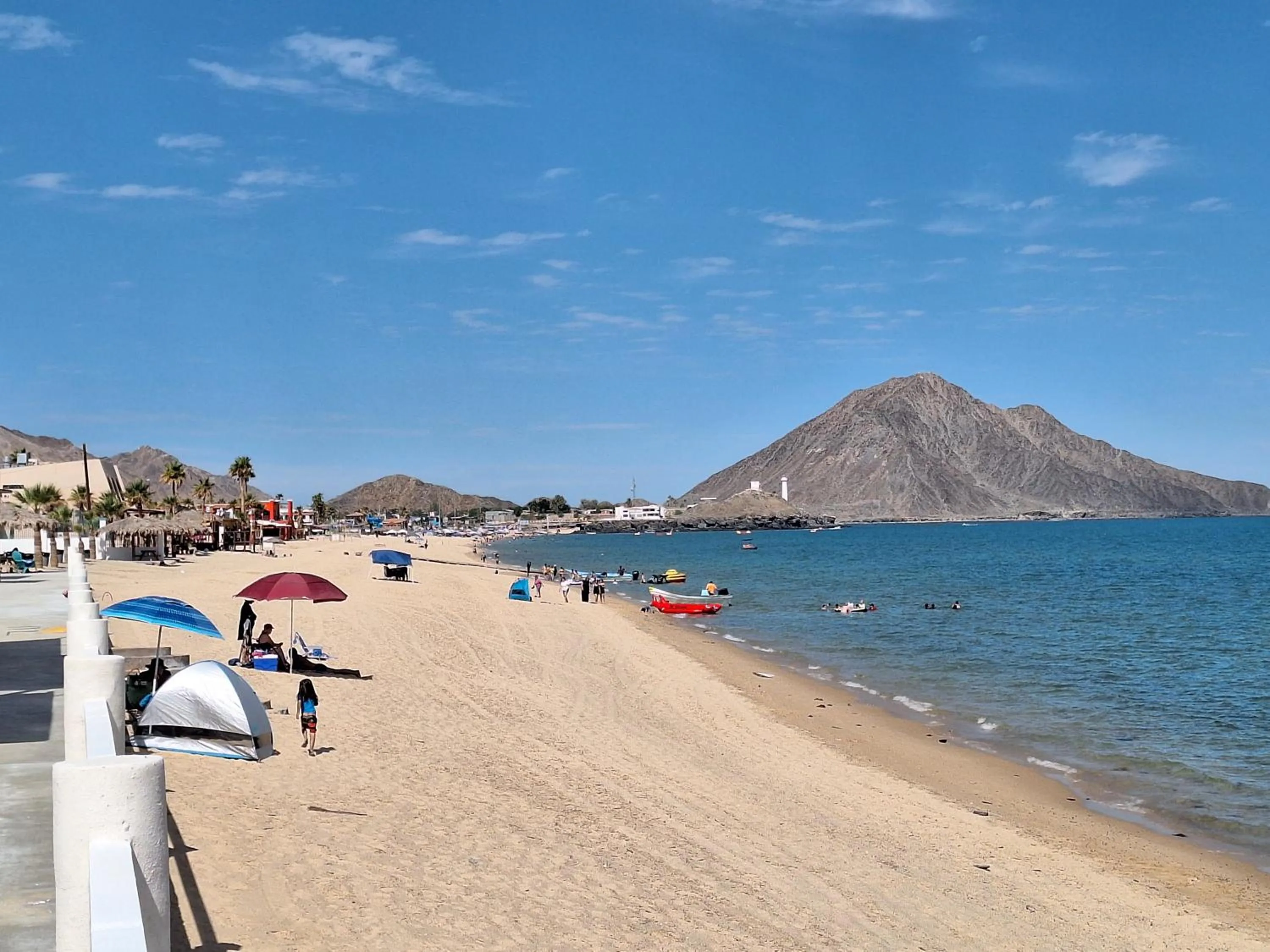 #7 Beach Front Private Room