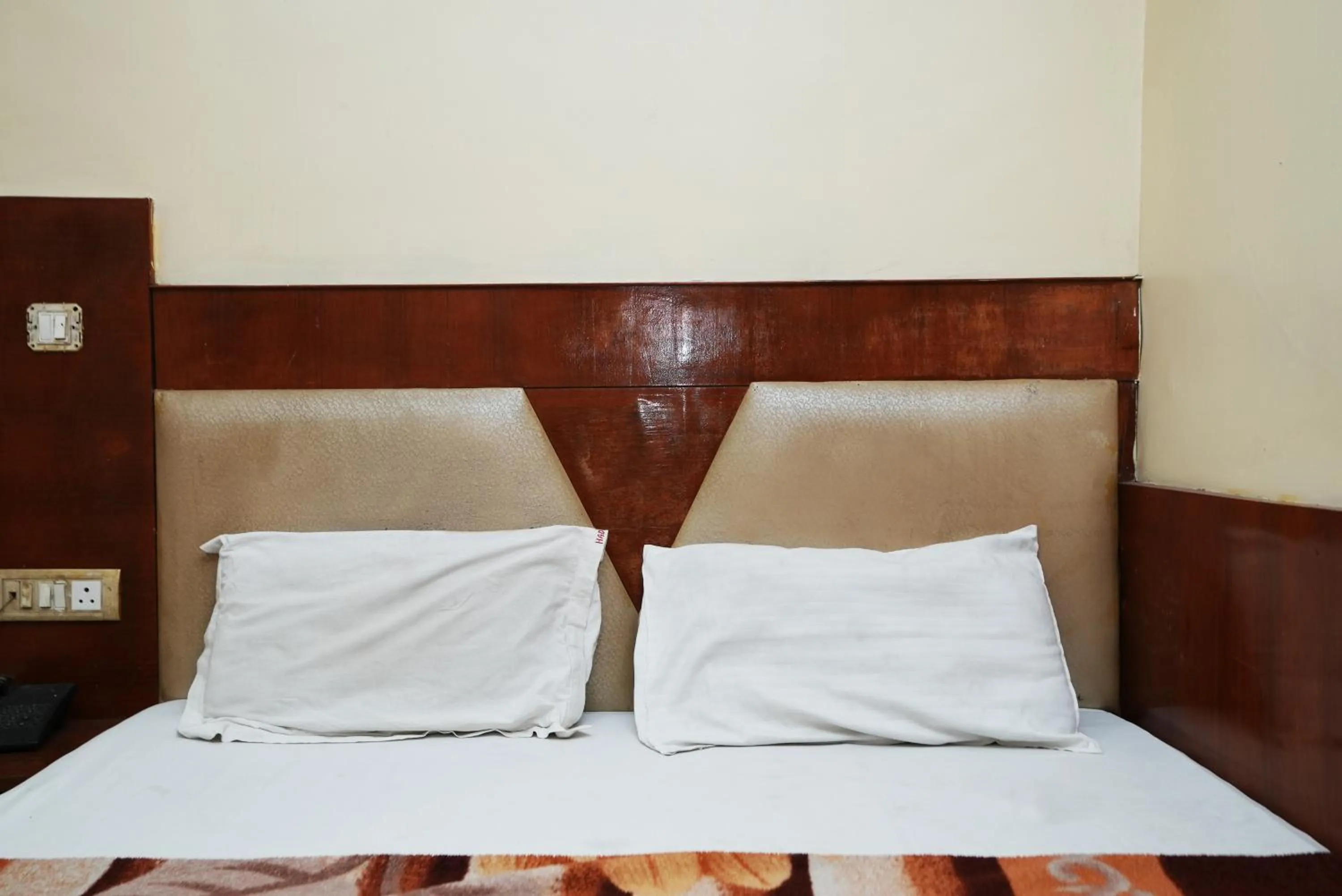 Hotel Ashirwad near New Delhi Railway Station, Paharganj