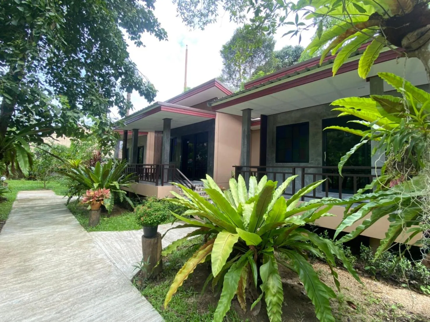 Fill - Feel @ Long Beach Resort