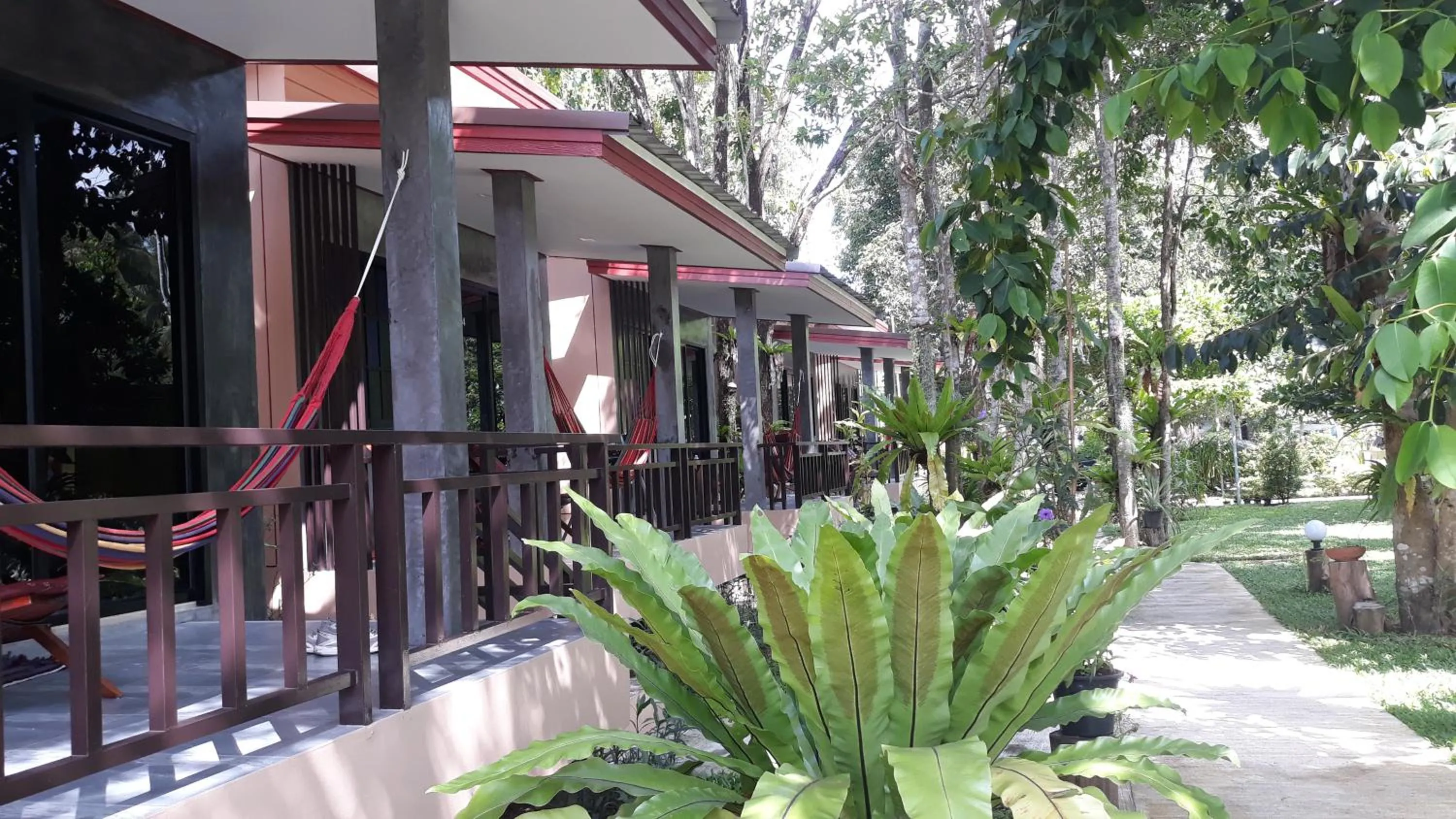 Fill - Feel @ Long Beach Resort