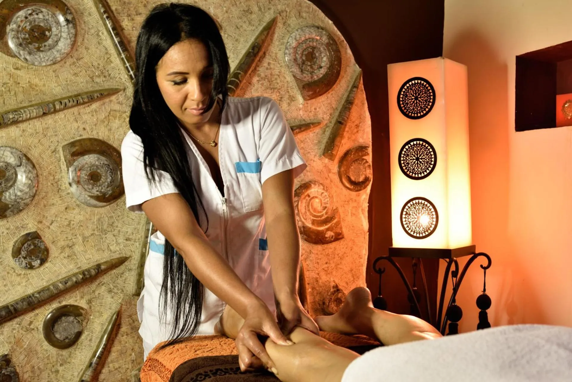 Massage in Riad les Ammonites and Spa