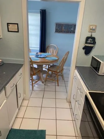 Oceanfront Sea Scape Motel