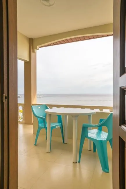 Kellocks' Seaview Apartelle